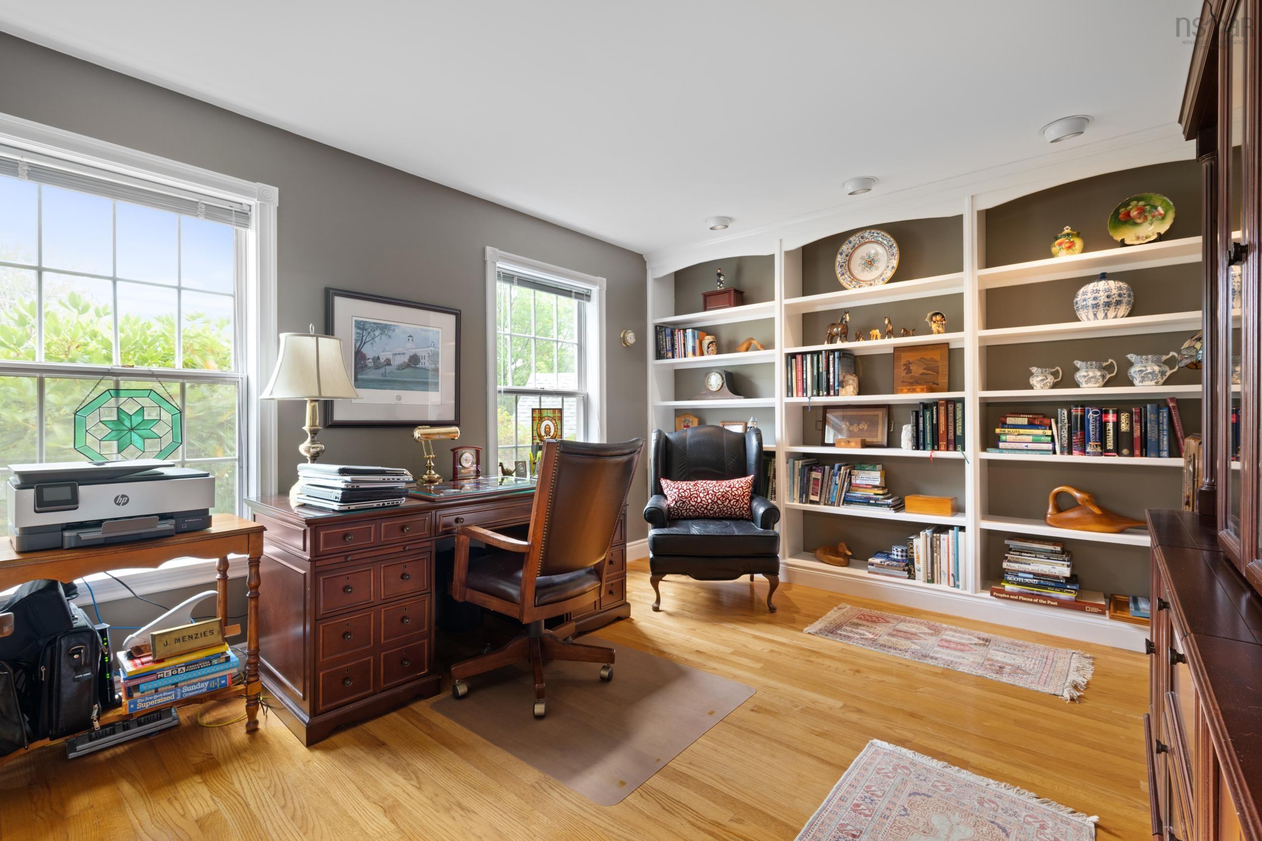 10 Mount Royal Court, Dartmouth, NS (MLS 202611490)
