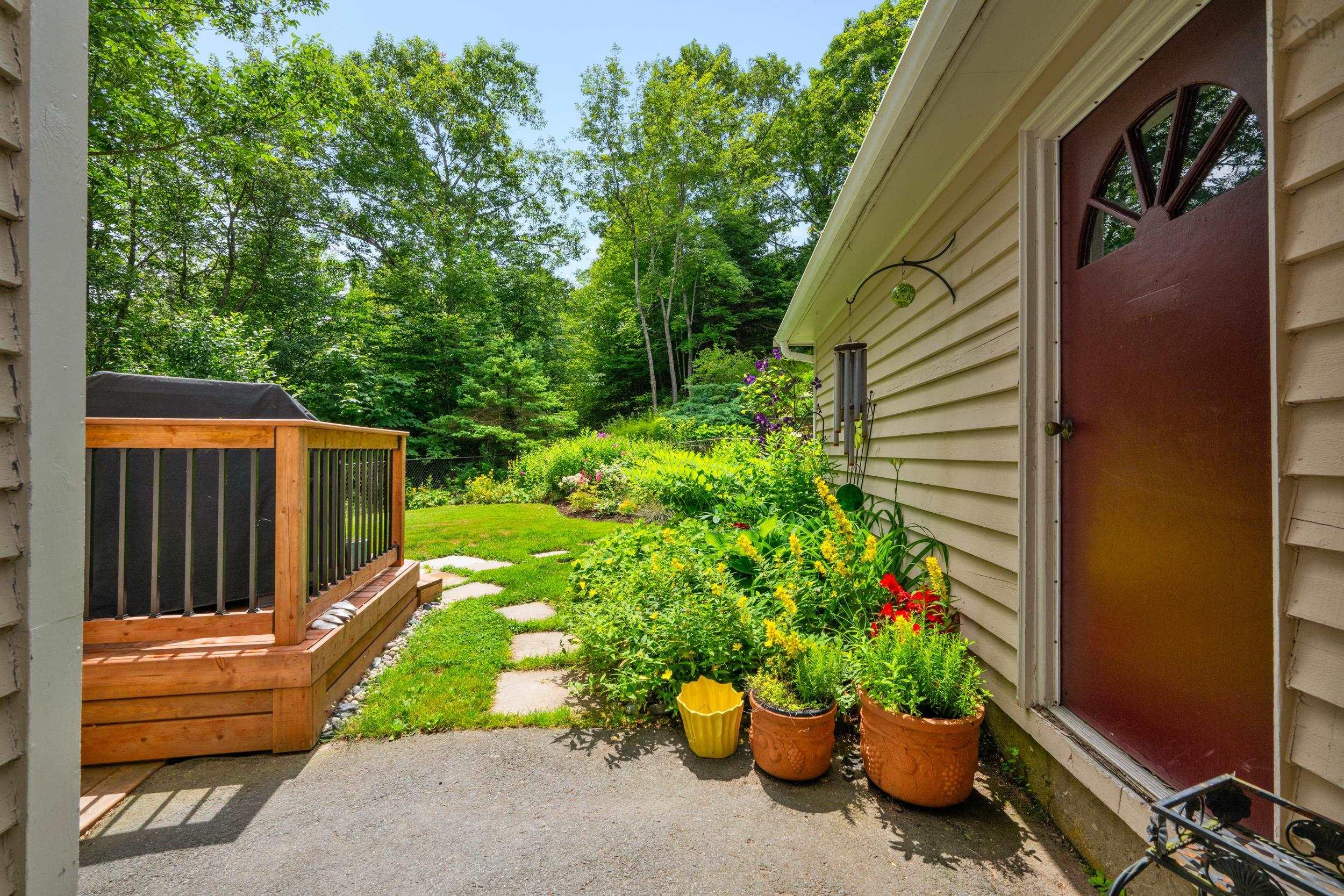 10 Mount Royal Court, Dartmouth, NS (MLS 202611490)