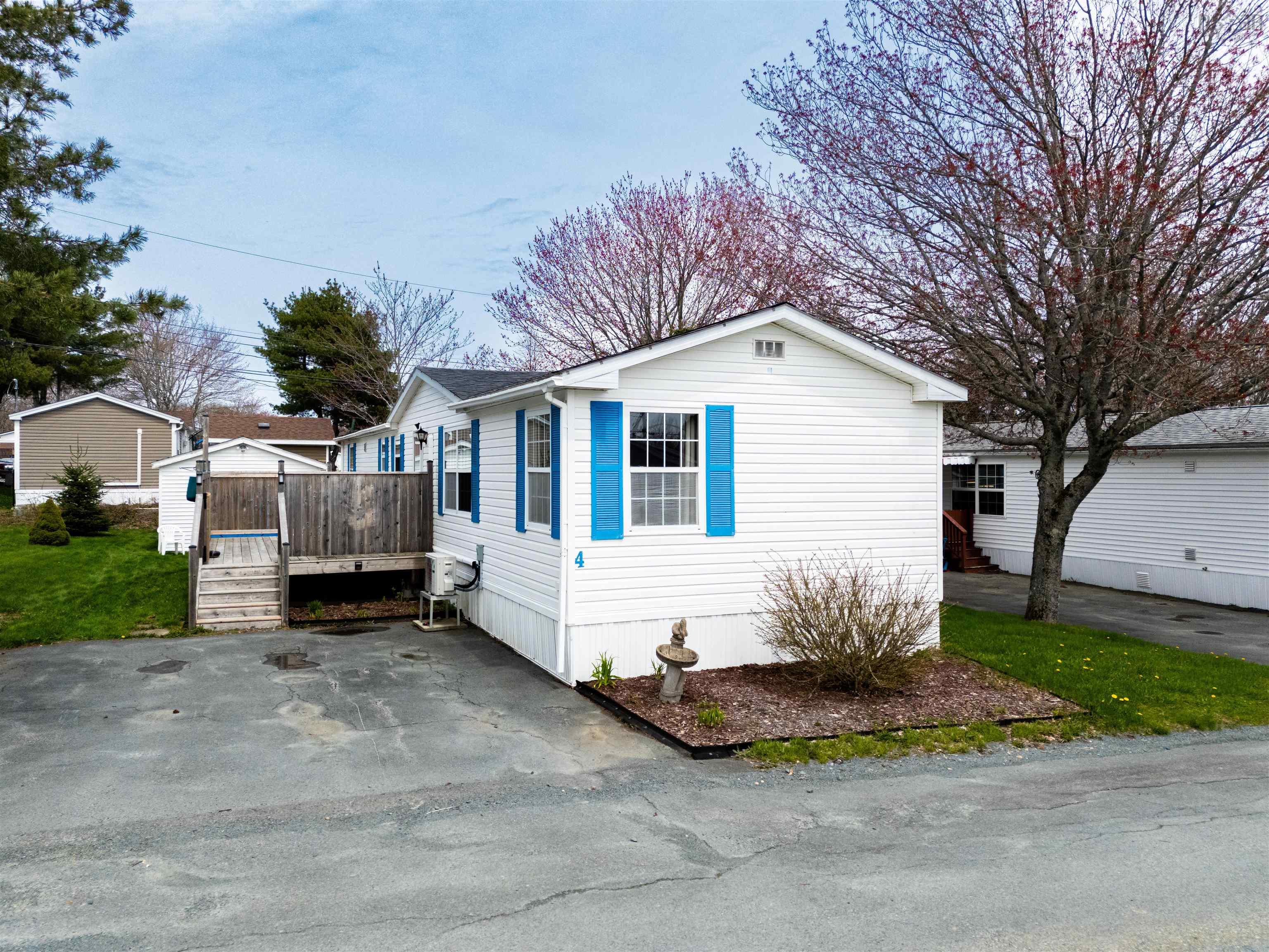 4 Tenth Street, Lucasville, NS (MLS 202611500)