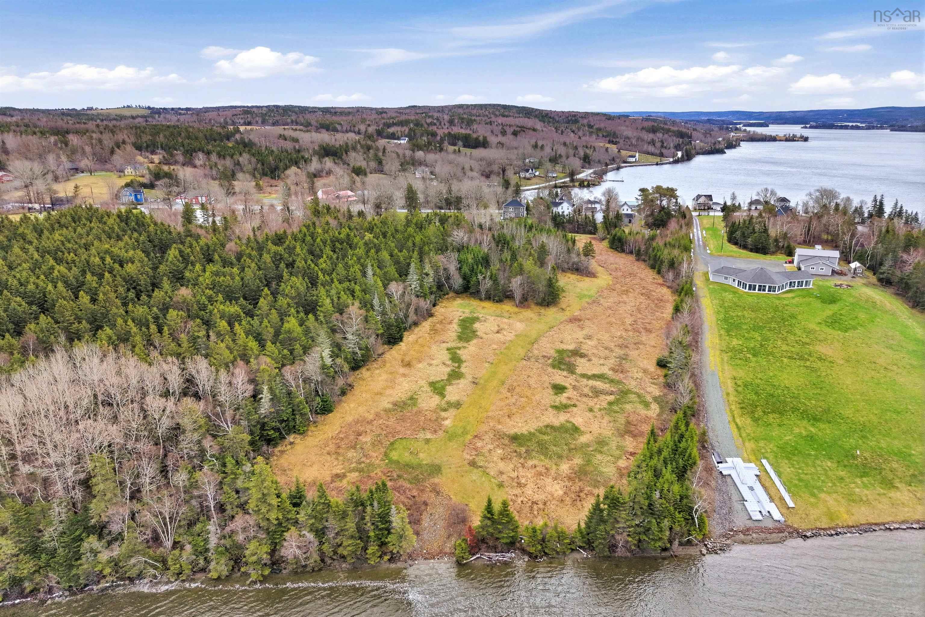 $695,000.00: 11659 Highway 16, Boylston