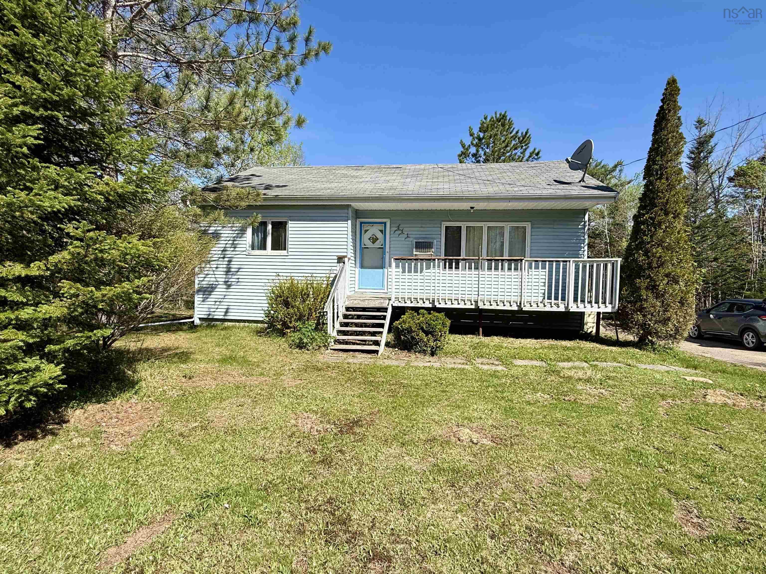 $449,900.00: 7427 Highway 14, Nine Mile River