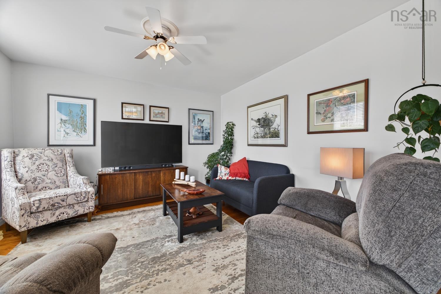 $479,974.00: 13291 HIGHWAY 6, Wallace Bridge