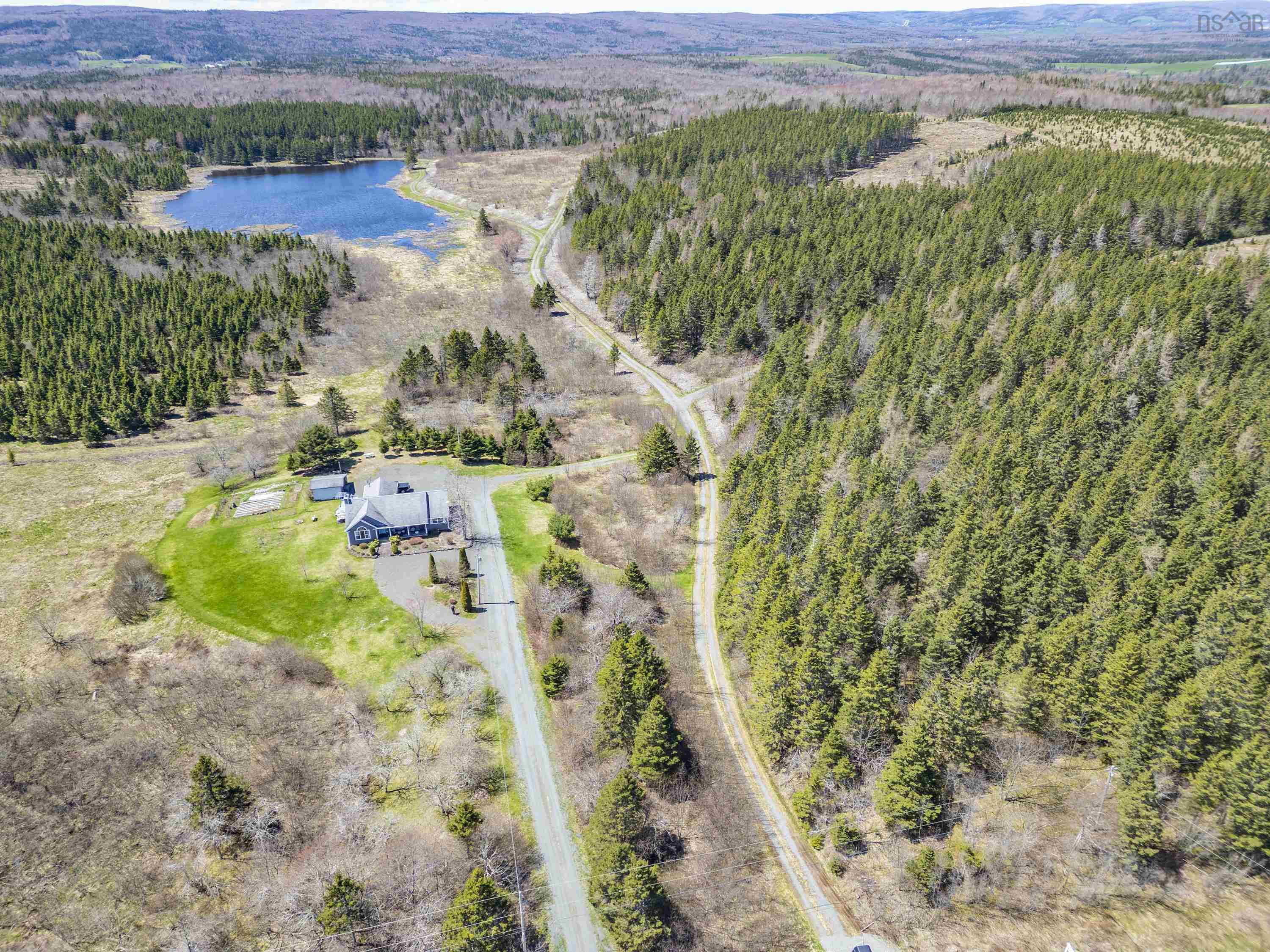 $521,000.00: Highway#7, Ashdale