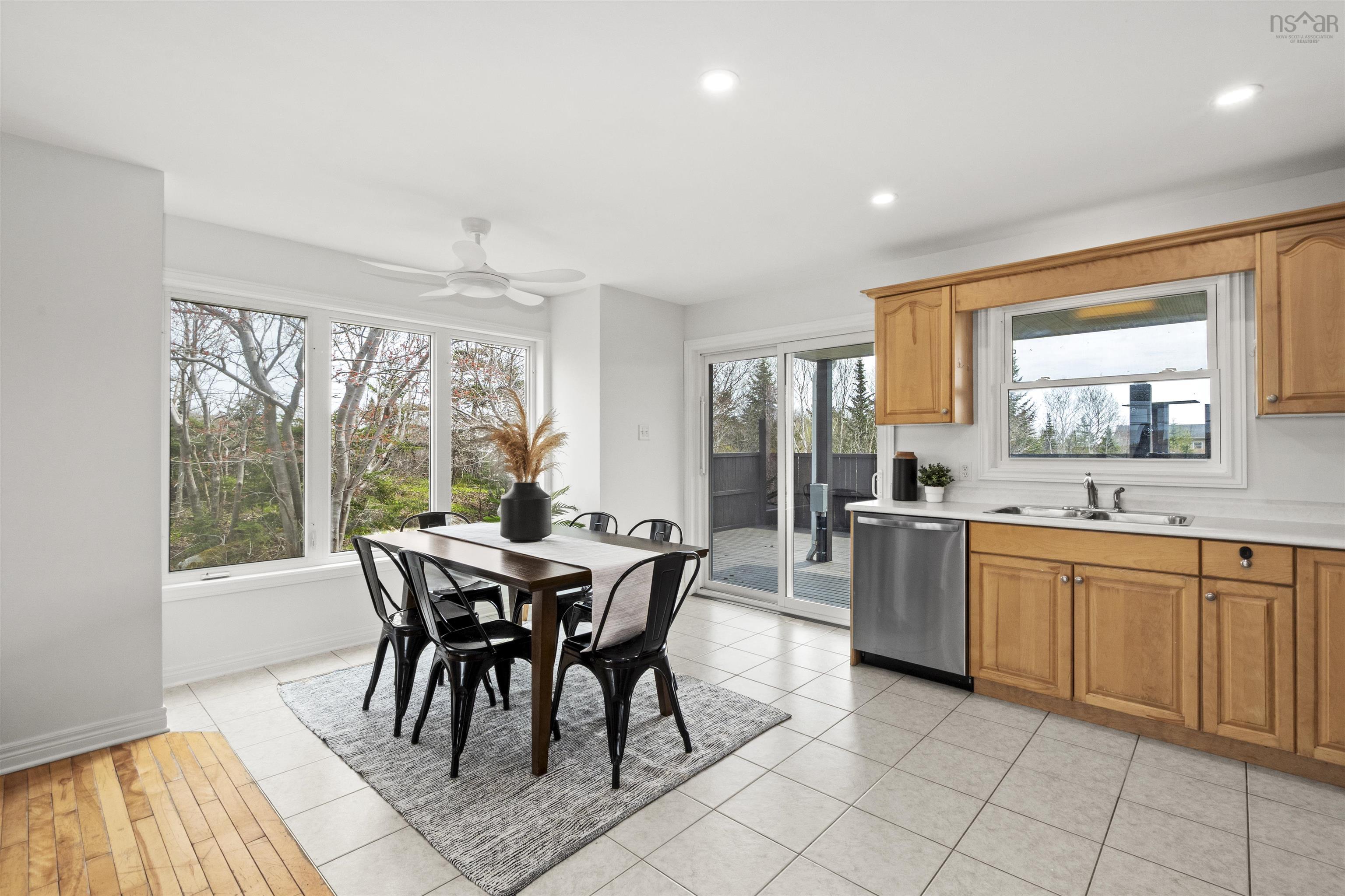 $709,000.00: 24 Kelly Drive, Williamswood