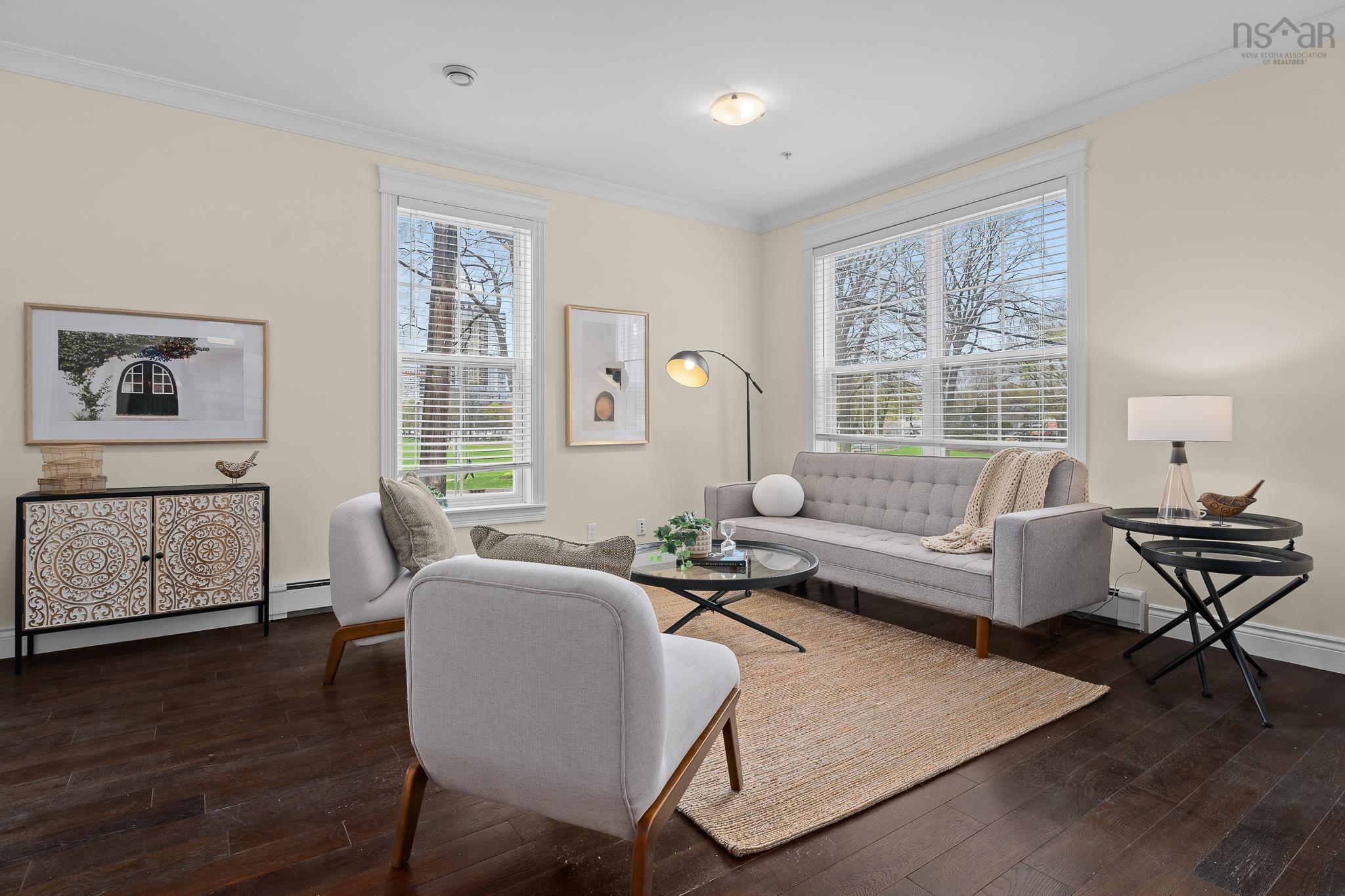 $950,000.00: 2303 Princess Place, Halifax