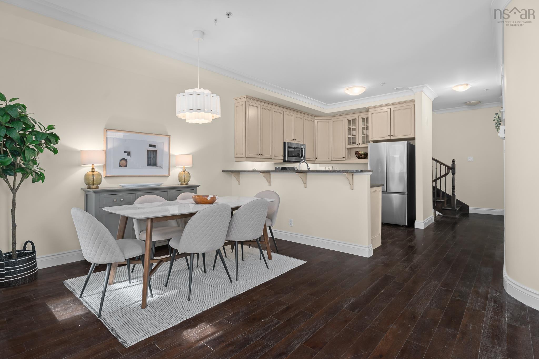 $950,000.00: 2303 Princess Place, Halifax