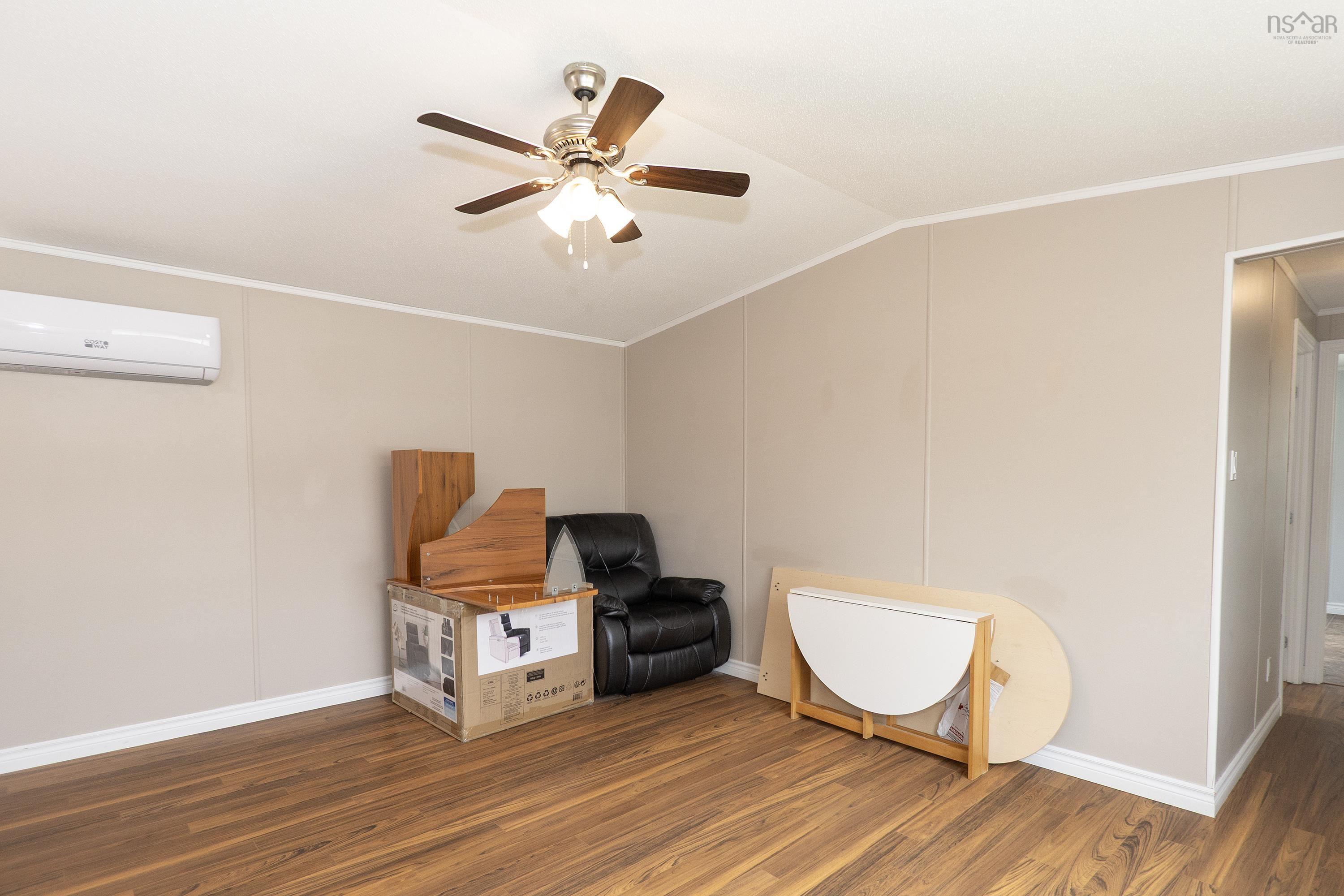 $197,900.00: 25 Pinehurst Street, Amherst