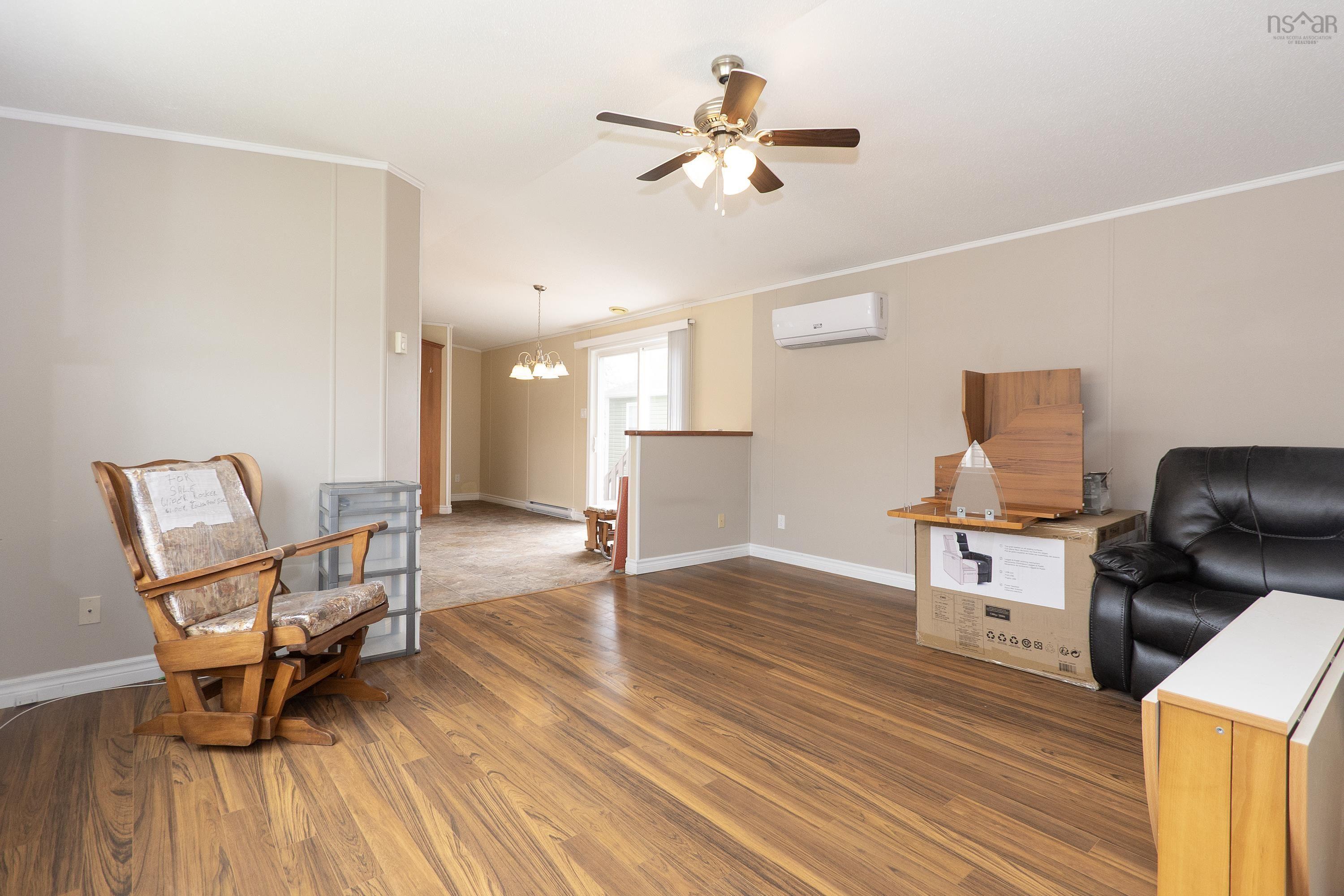 $197,900.00: 25 Pinehurst Street, Amherst
