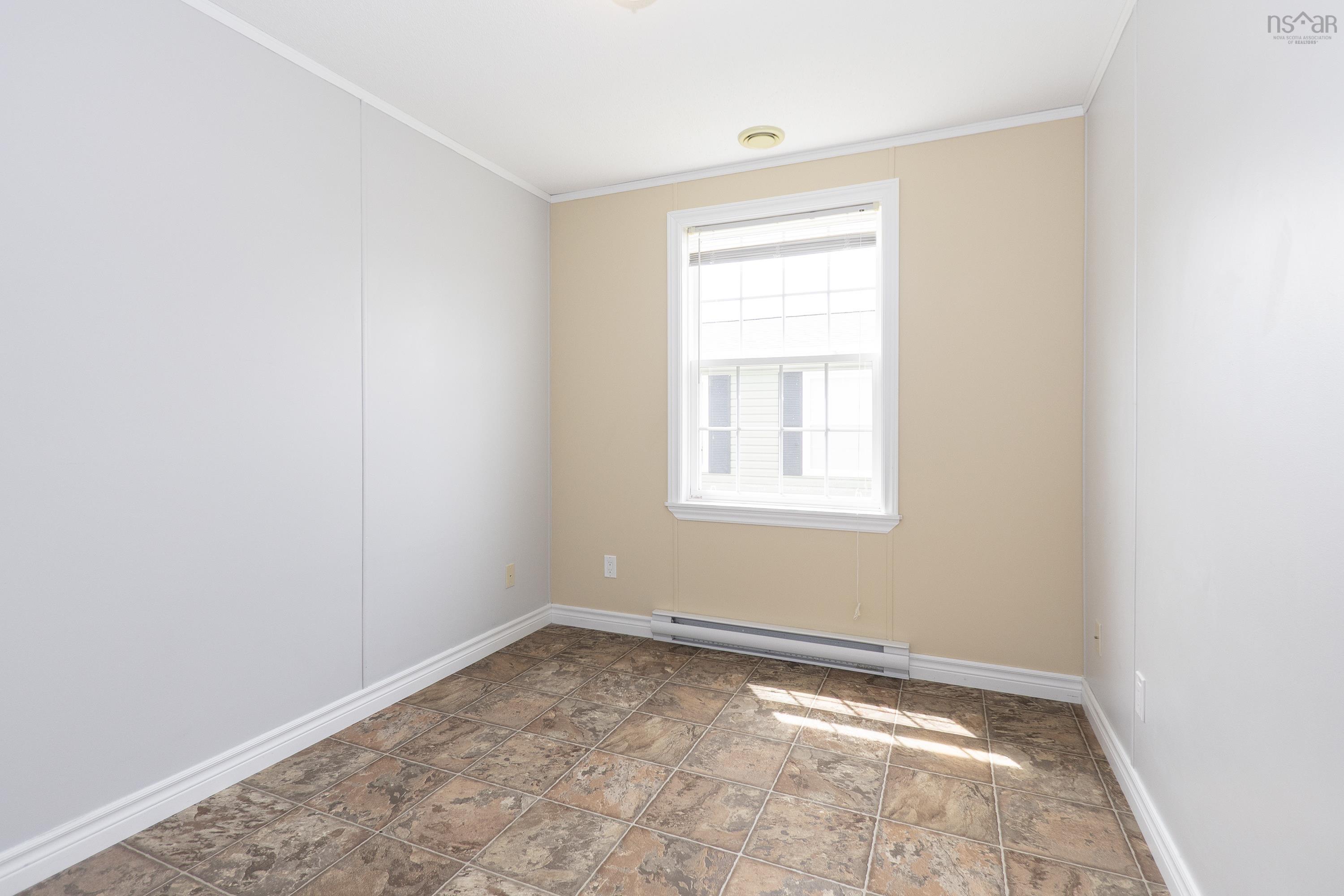 $197,900.00: 25 Pinehurst Street, Amherst