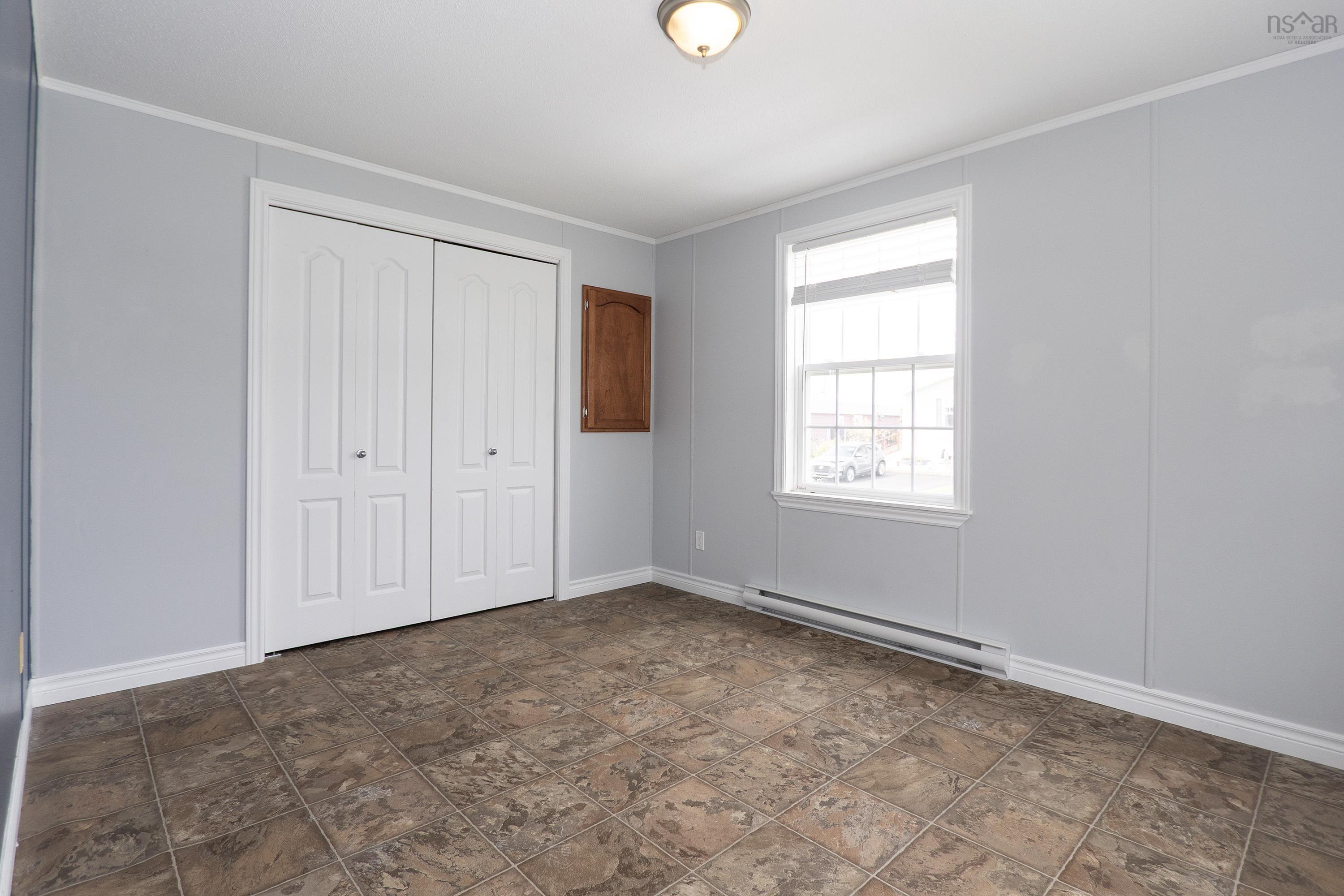 $197,900.00: 25 Pinehurst Street, Amherst