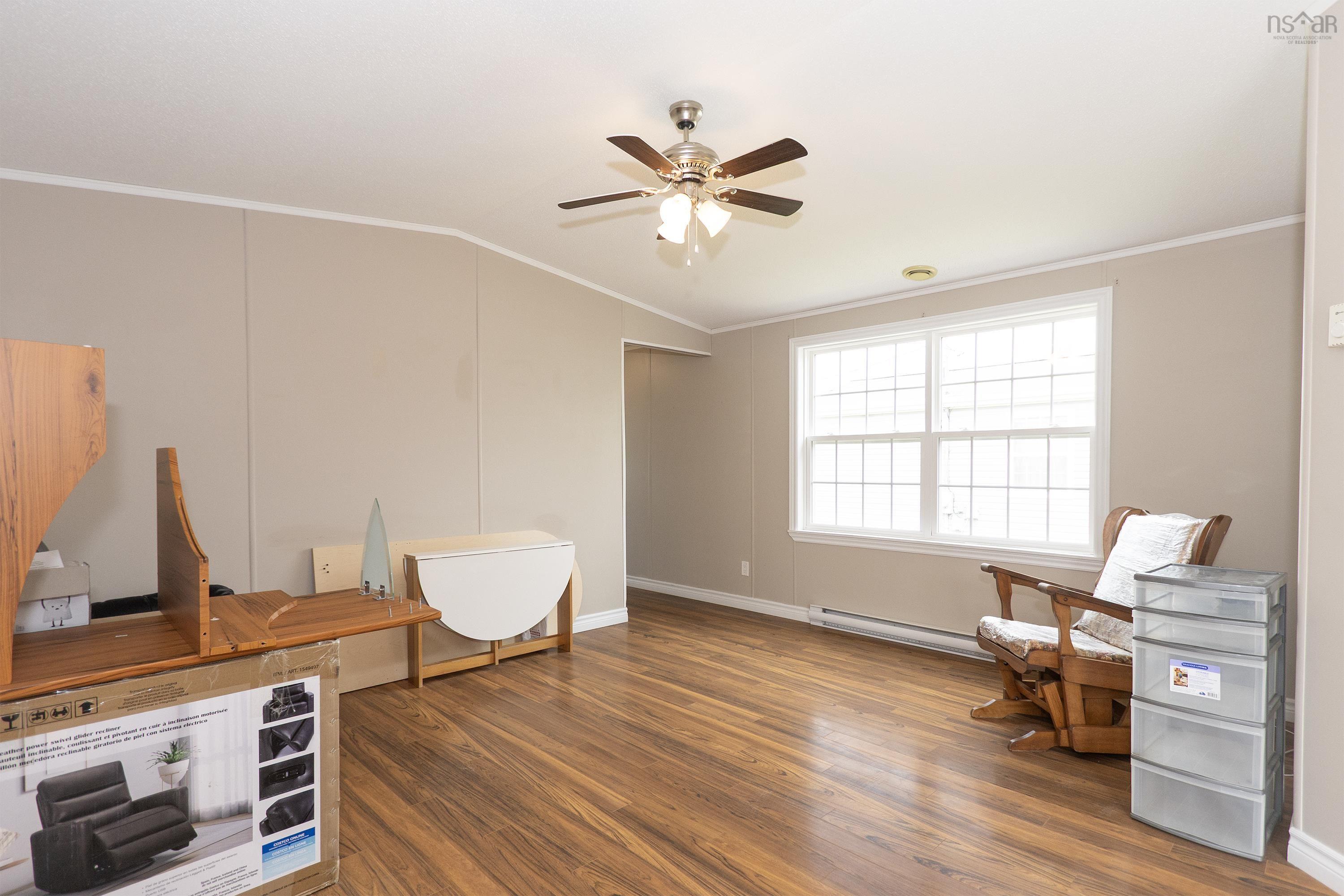 $197,900.00: 25 Pinehurst Street, Amherst