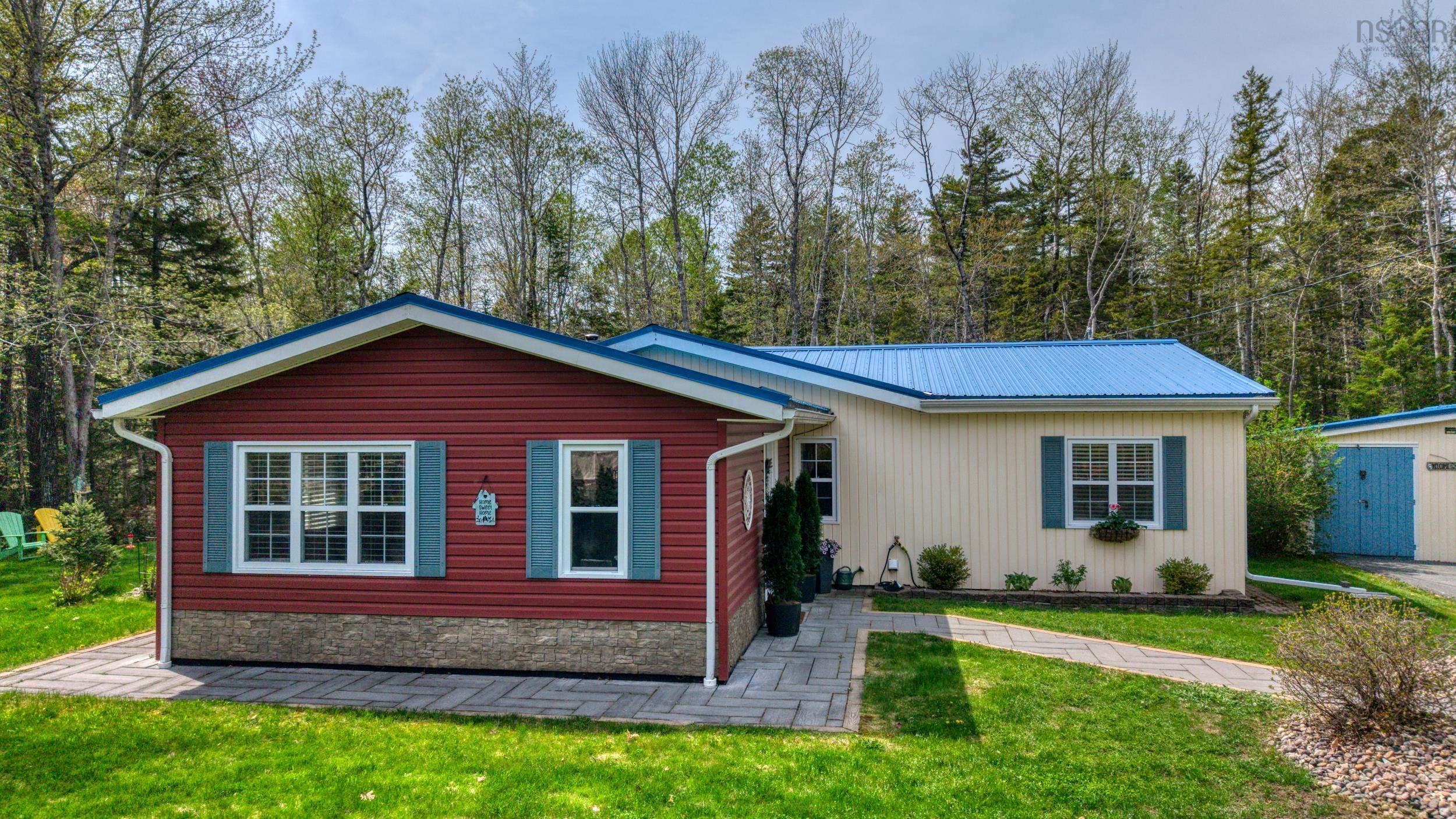$415,000.00: 245 Forest Drive, Hemford