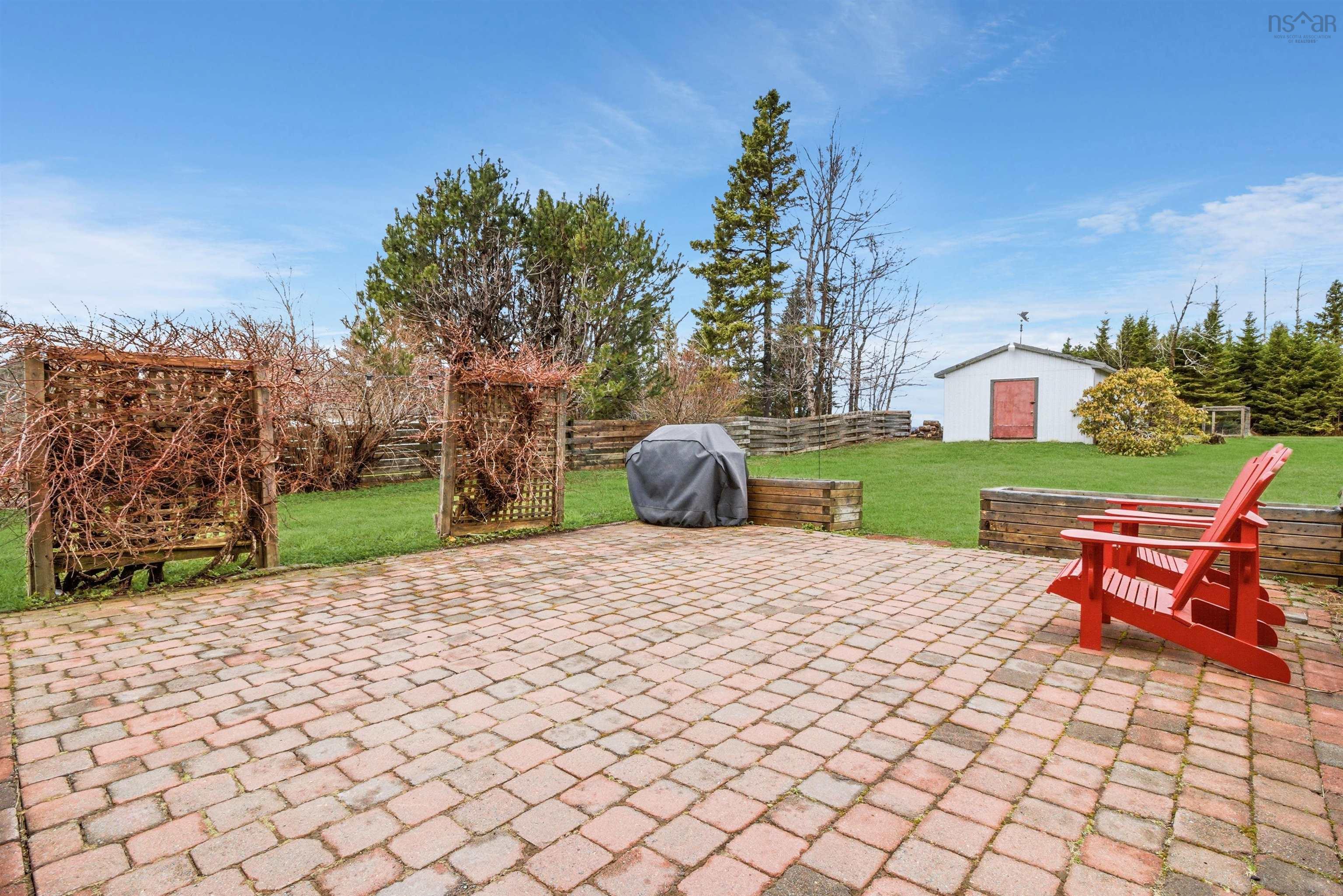 $575,000.00: 11659 Highway 16, Boylston