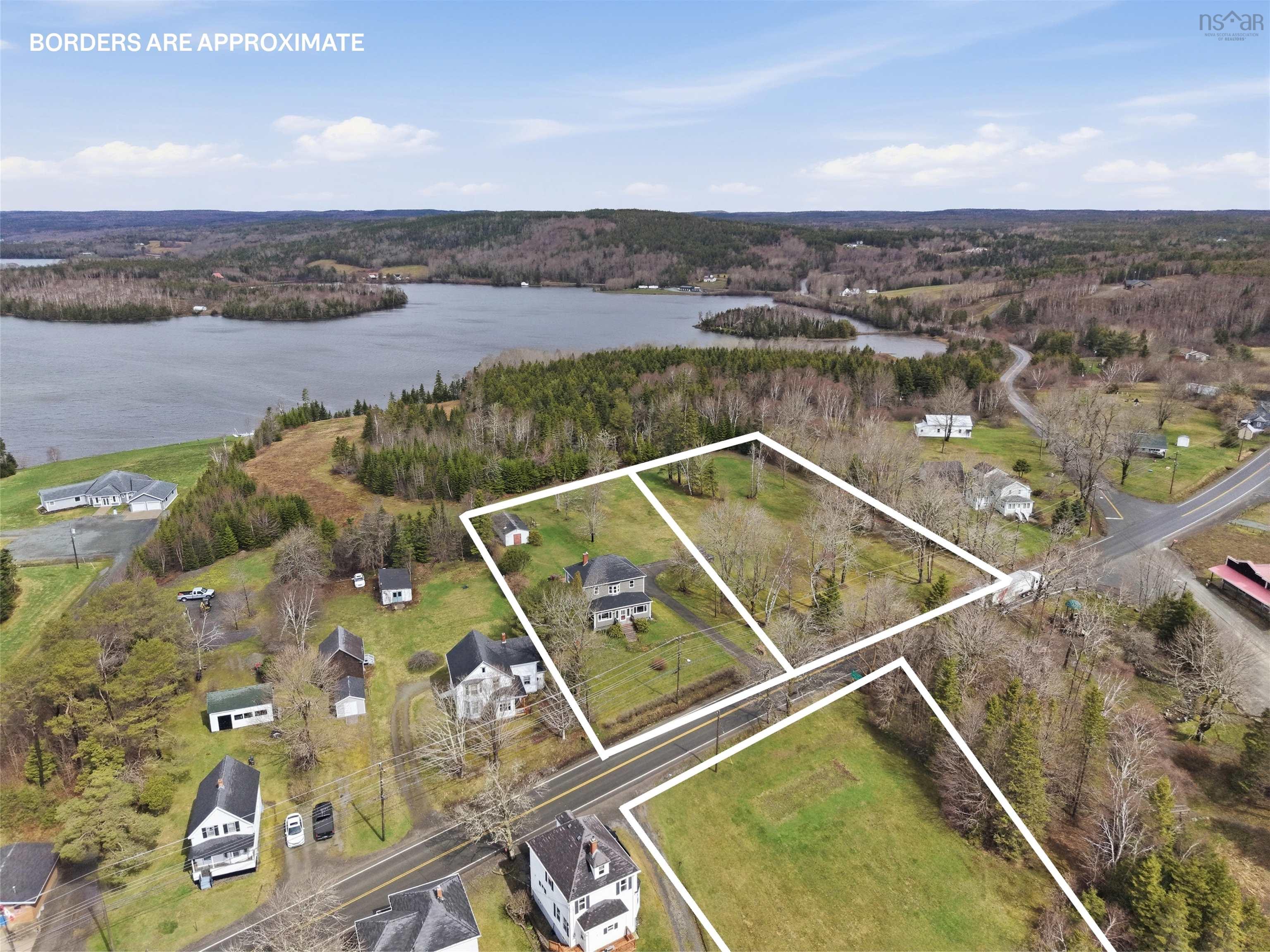 $575,000.00: 11659 Highway 16, Boylston