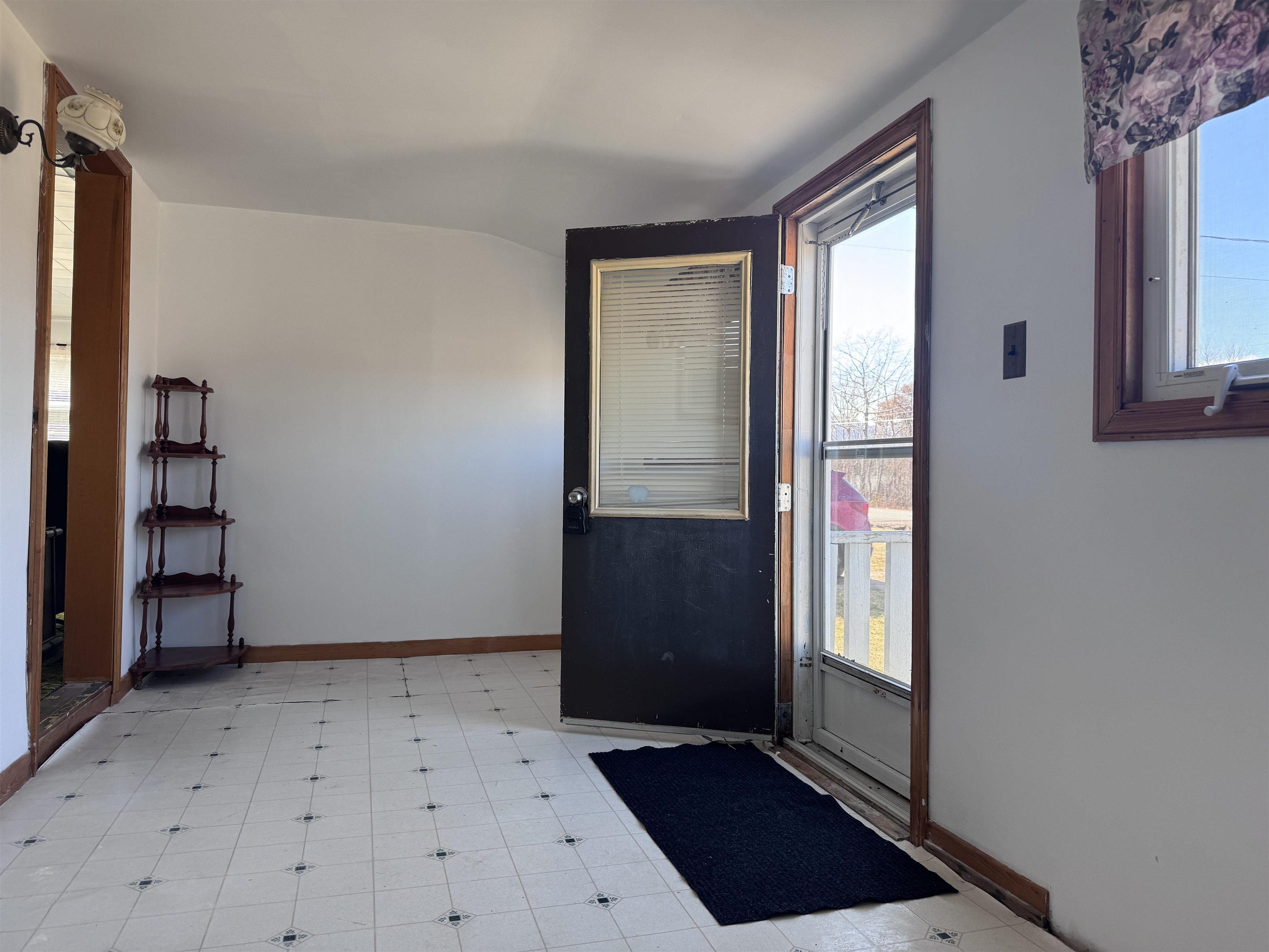 $130,000.00: 568 Dingwall Road, Dingwall