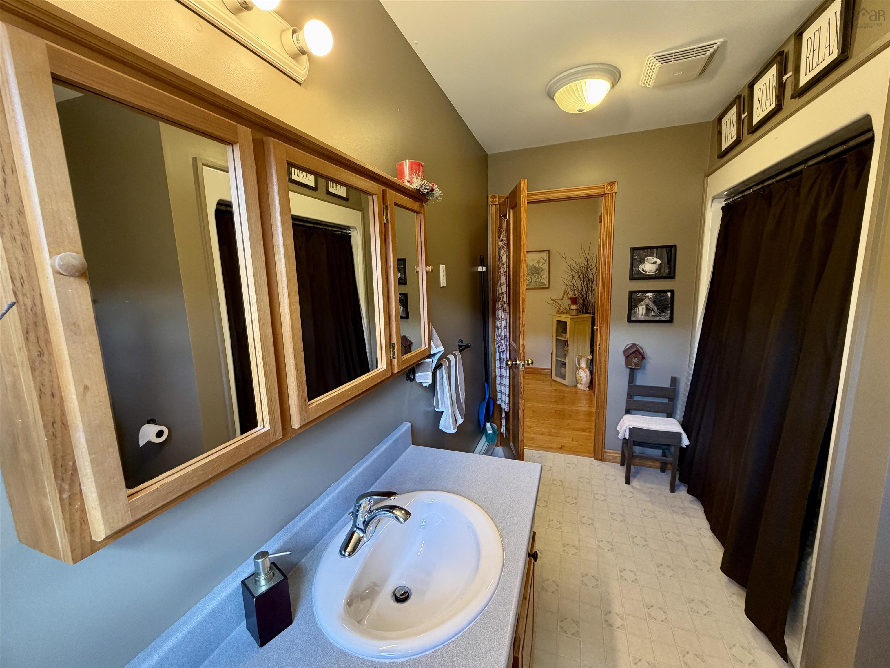 $489,900.00: 16389 Route 316, Country Harbour Mines