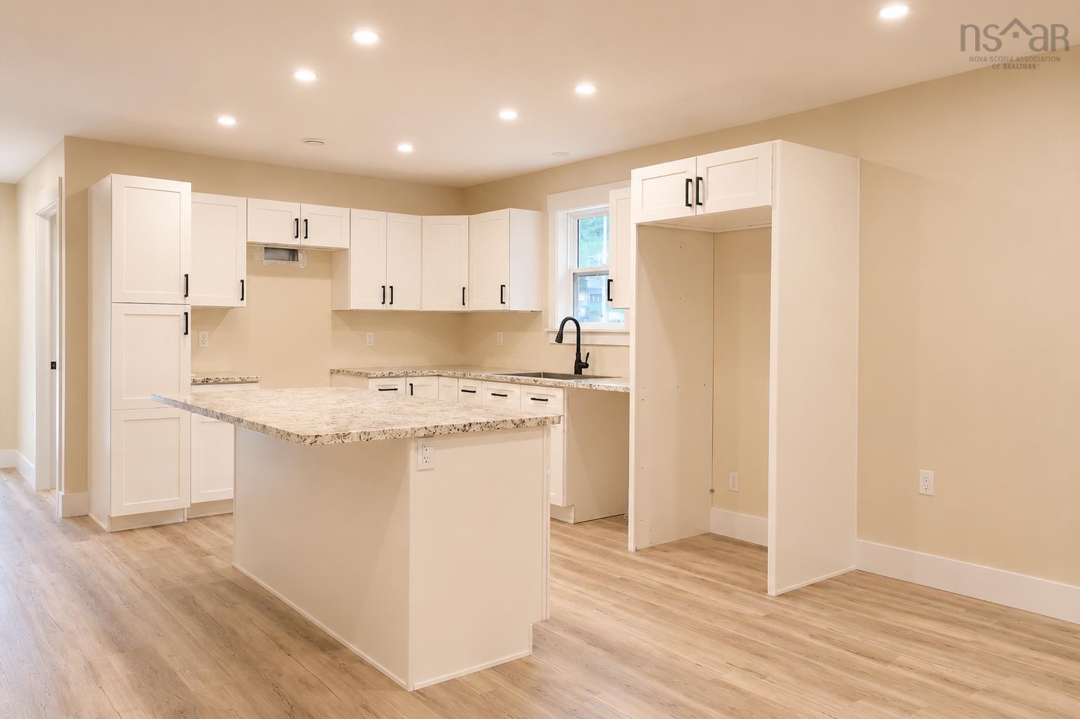 $494,000.00: 22 Kara Anne, New Minas