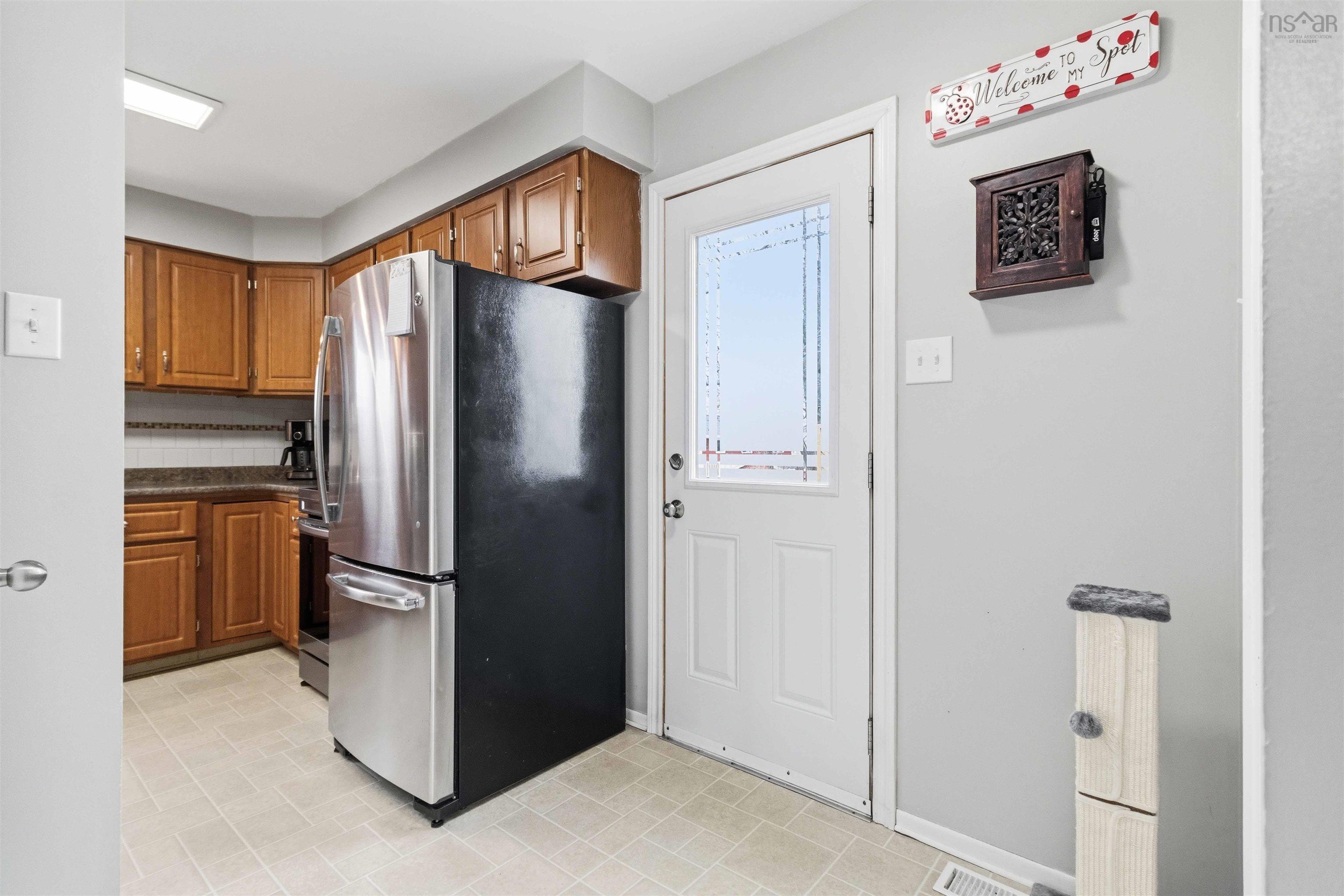 33 Huntingdon Drive, Cole Harbour, NS (MLS 202611589)