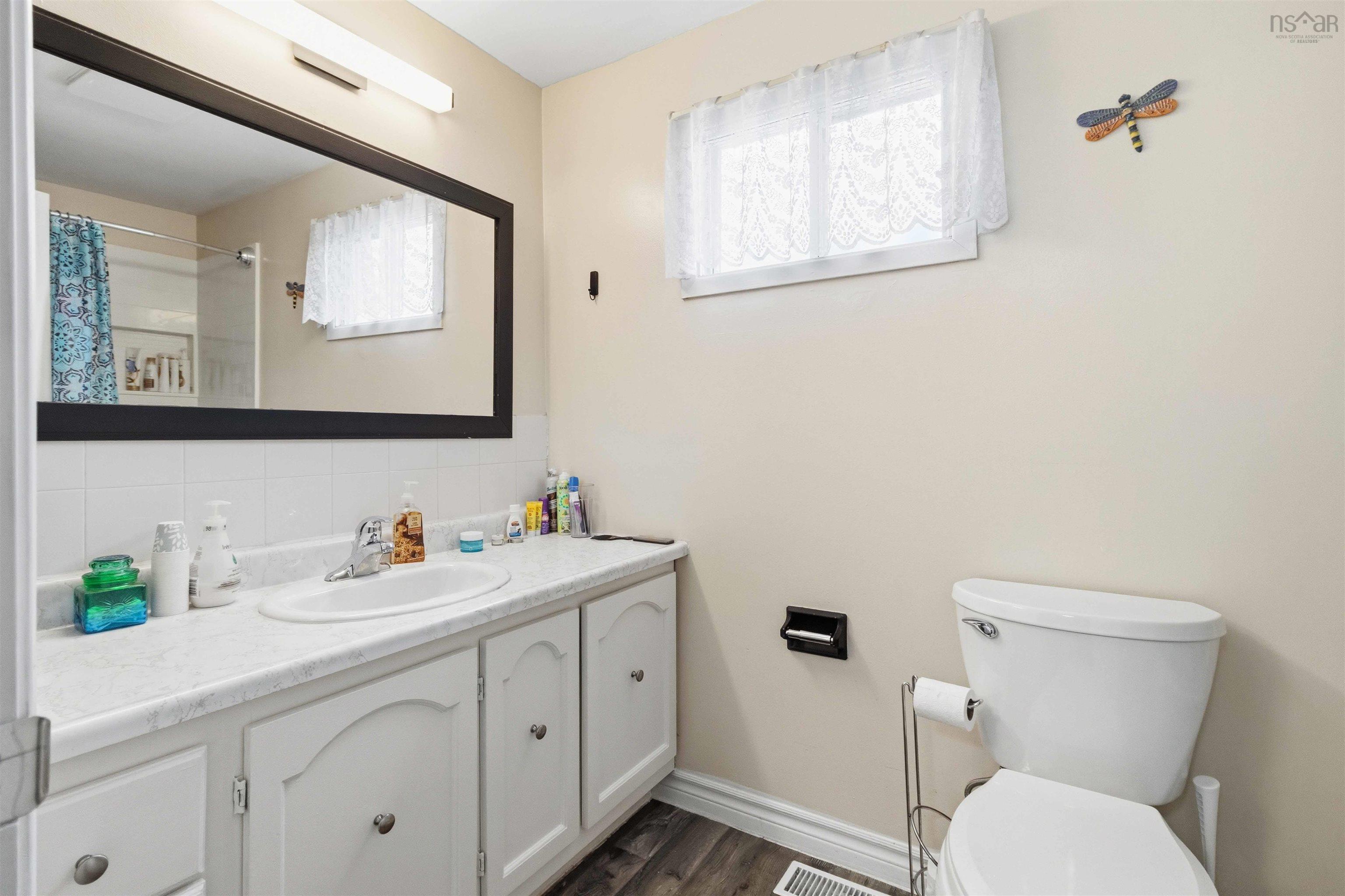 33 Huntingdon Drive, Cole Harbour, NS (MLS 202611589)