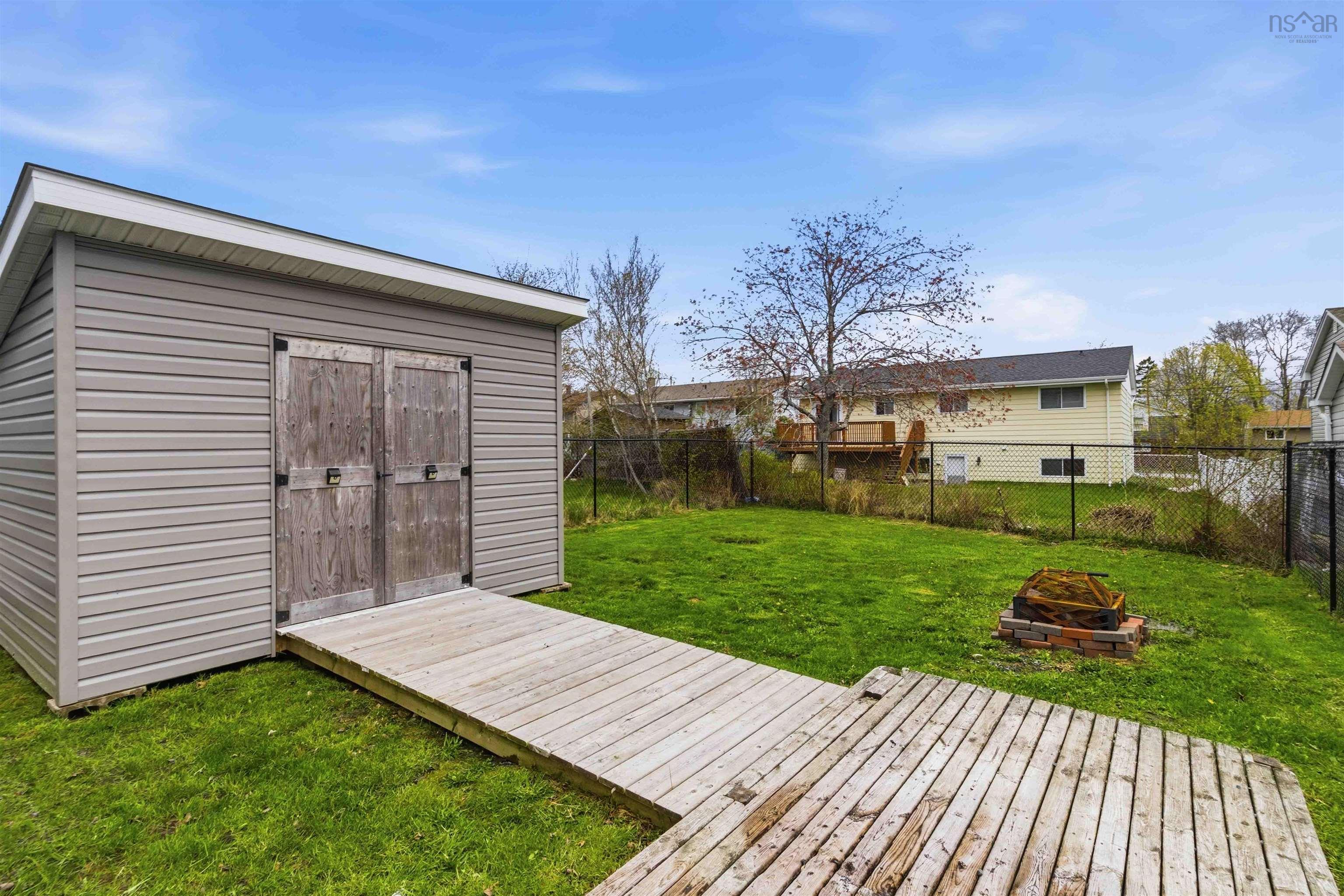 33 Huntingdon Drive, Cole Harbour, NS (MLS 202611589)