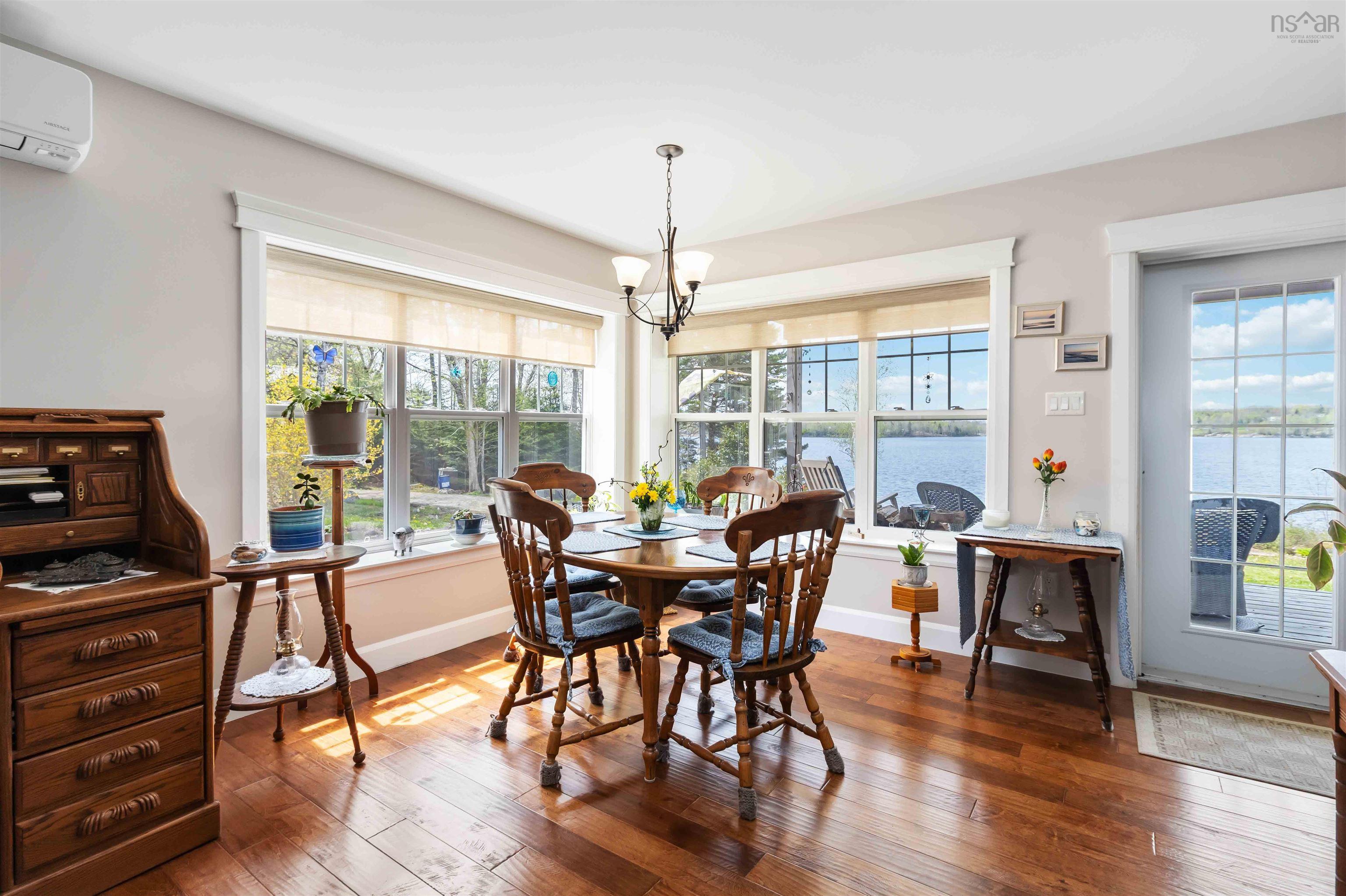 $699,900.00: 439 Wallaback Drive, New Ross