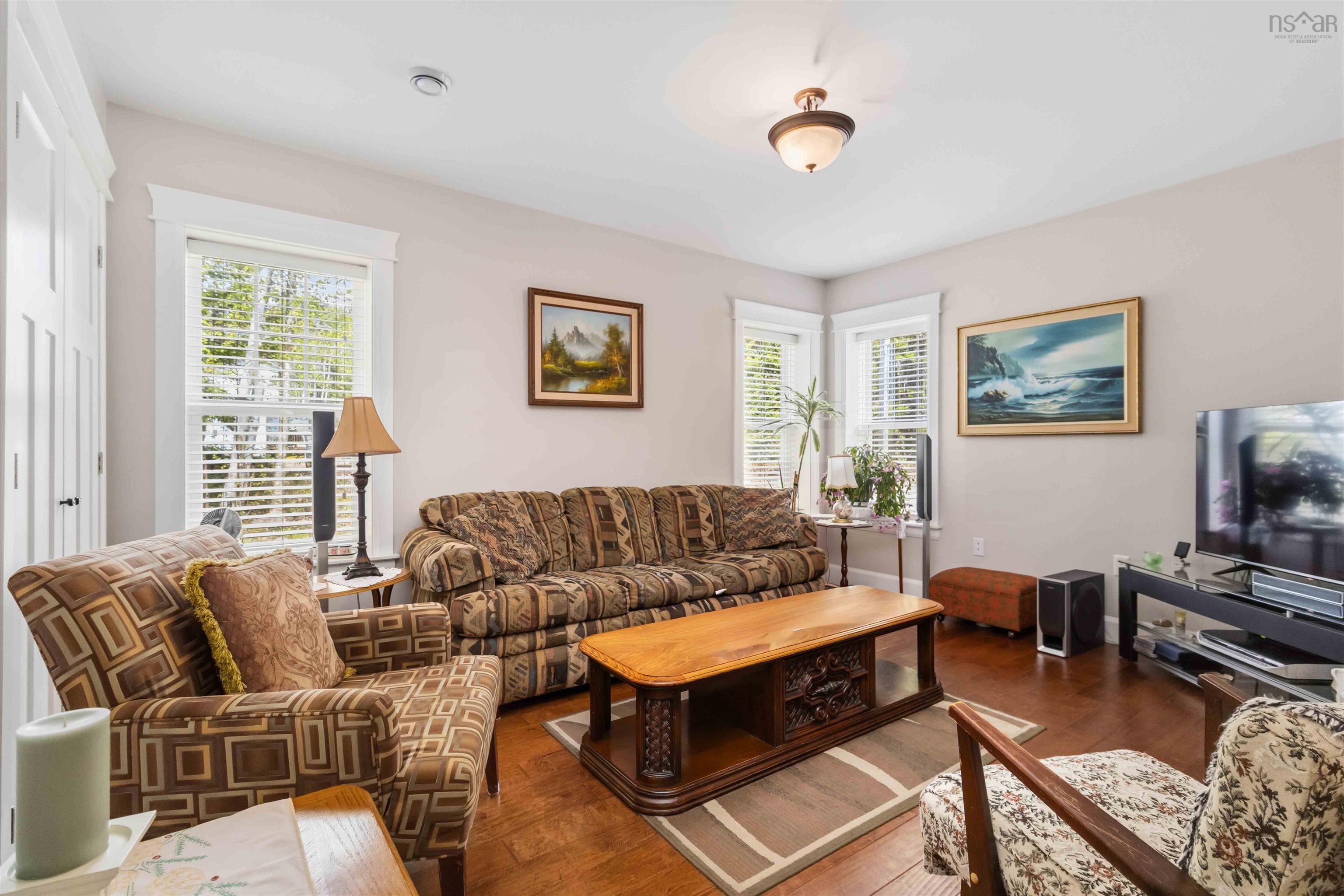 $699,900.00: 439 Wallaback Drive, New Ross