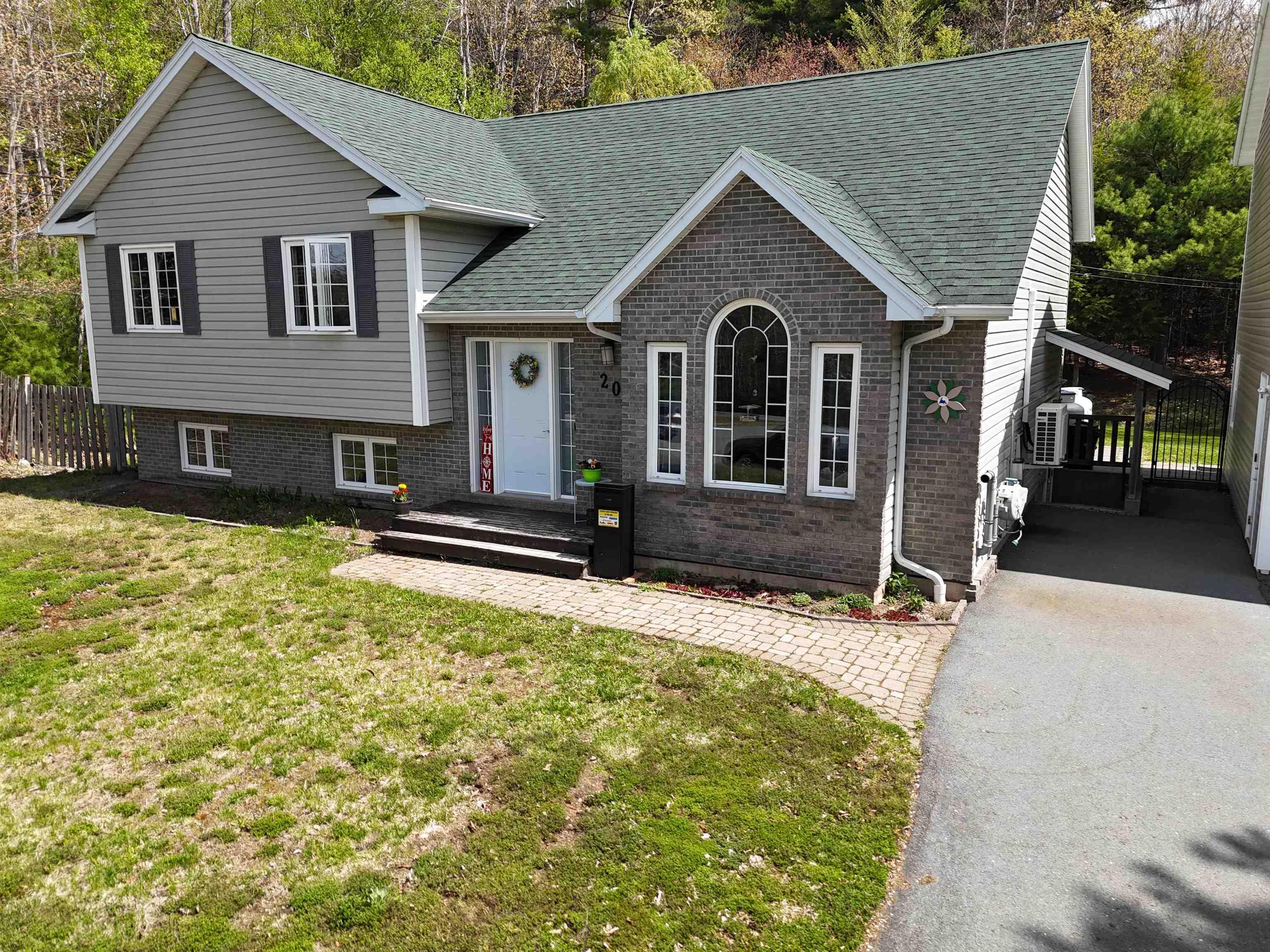 $575,000.00: 20 Heather Court, Bridgewater
