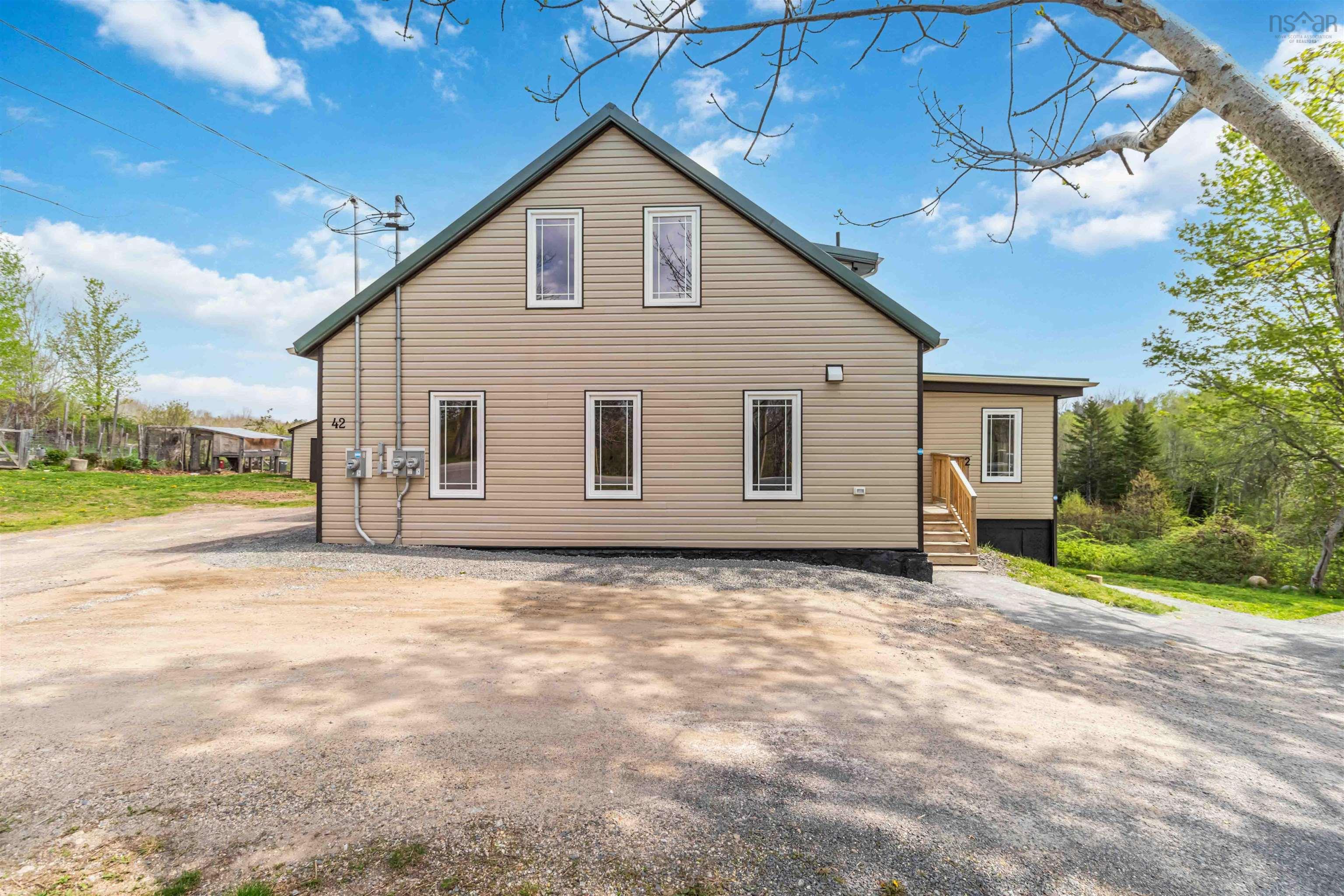 $689,900.00: 42 Cornwall Road, Blockhouse
