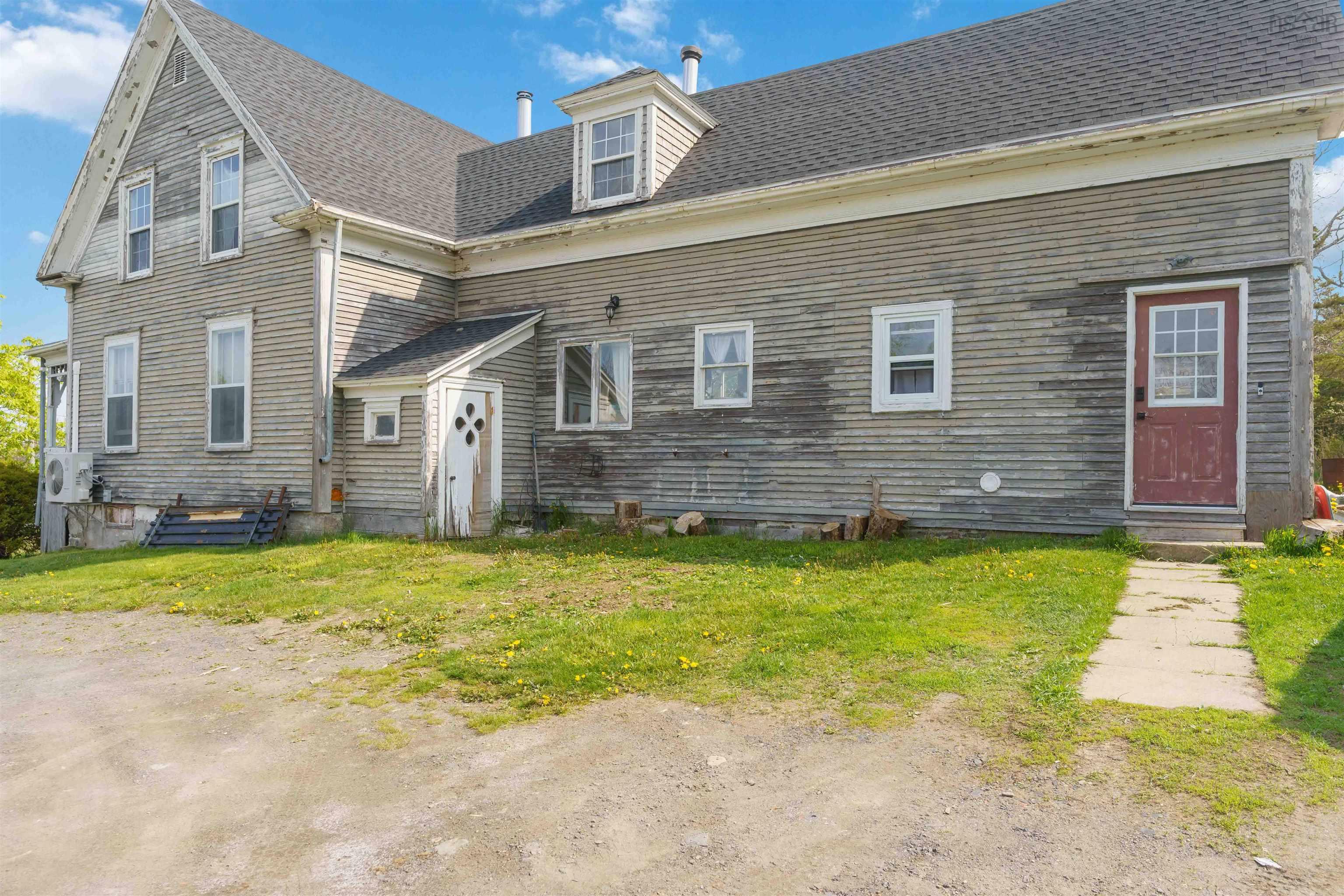 $230,000.00: 8094 Highway 101, Barton