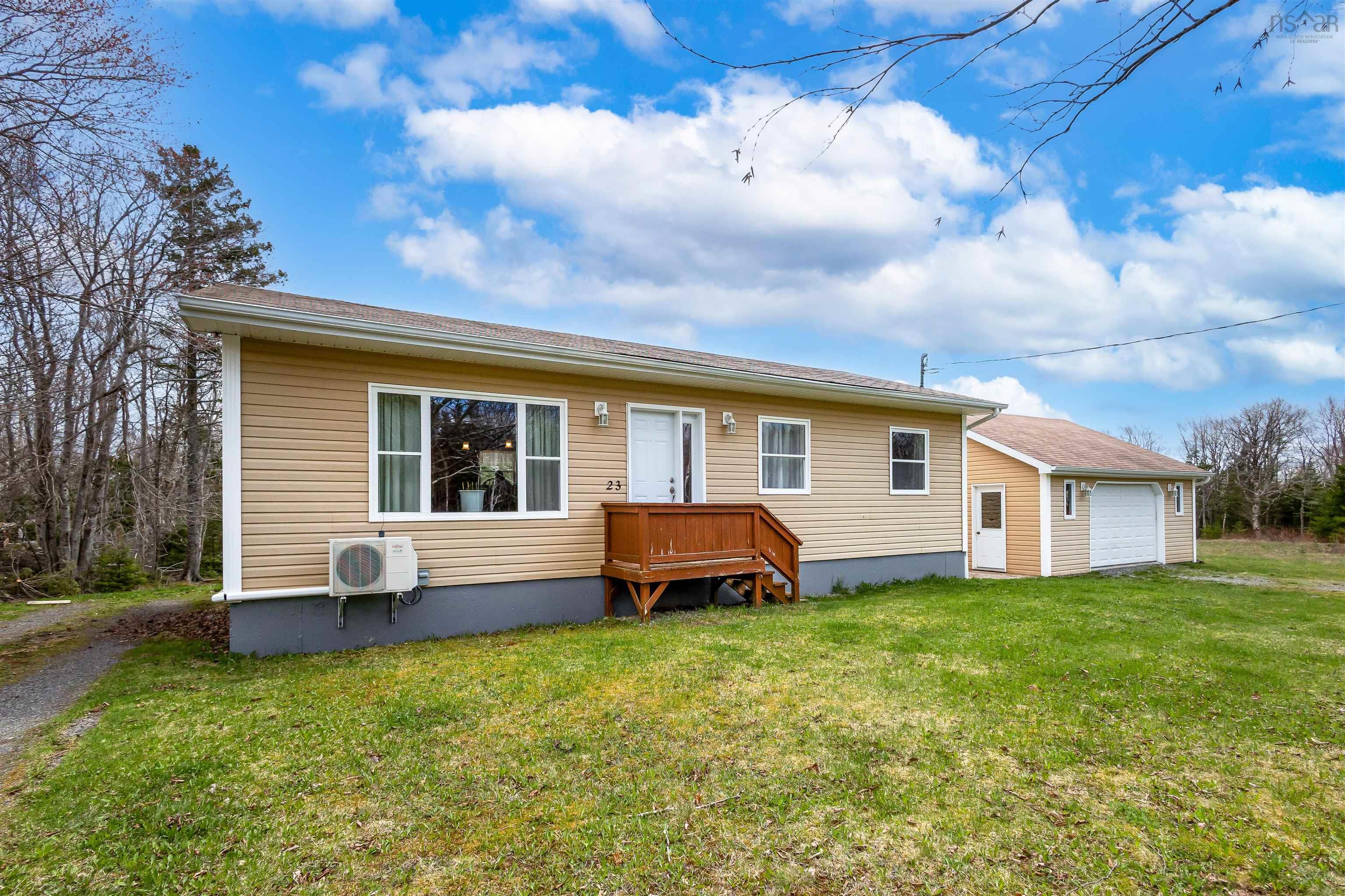 $319,000.00: 23 Landry Crescent, Mira Road