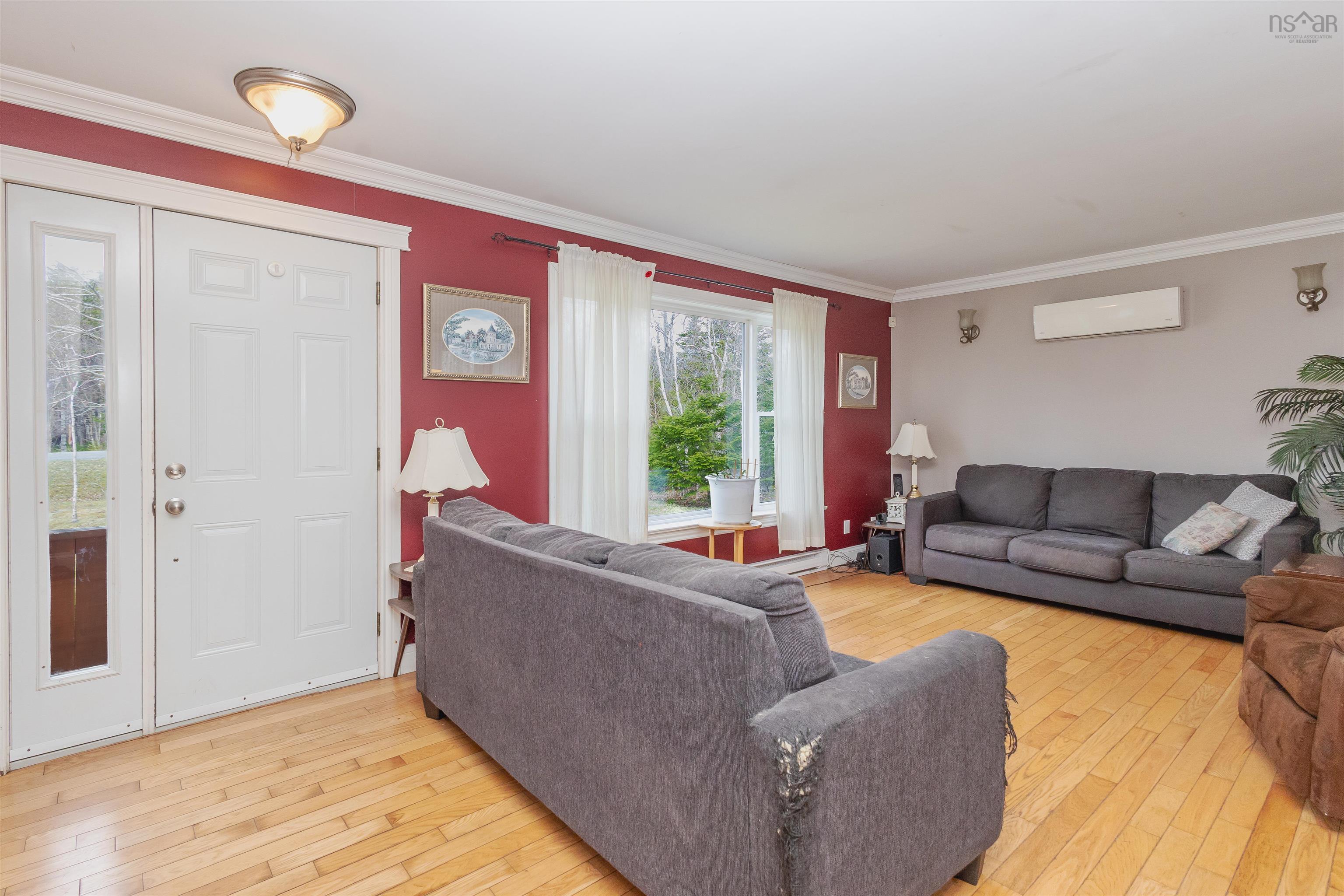 $319,000.00: 23 Landry Crescent, Mira Road