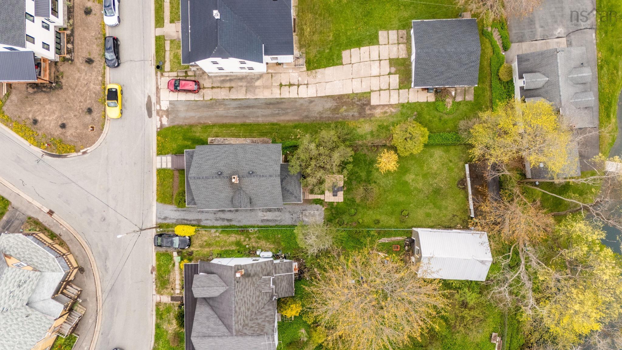 $499,900.00: 154 Chestnut Street, Windsor