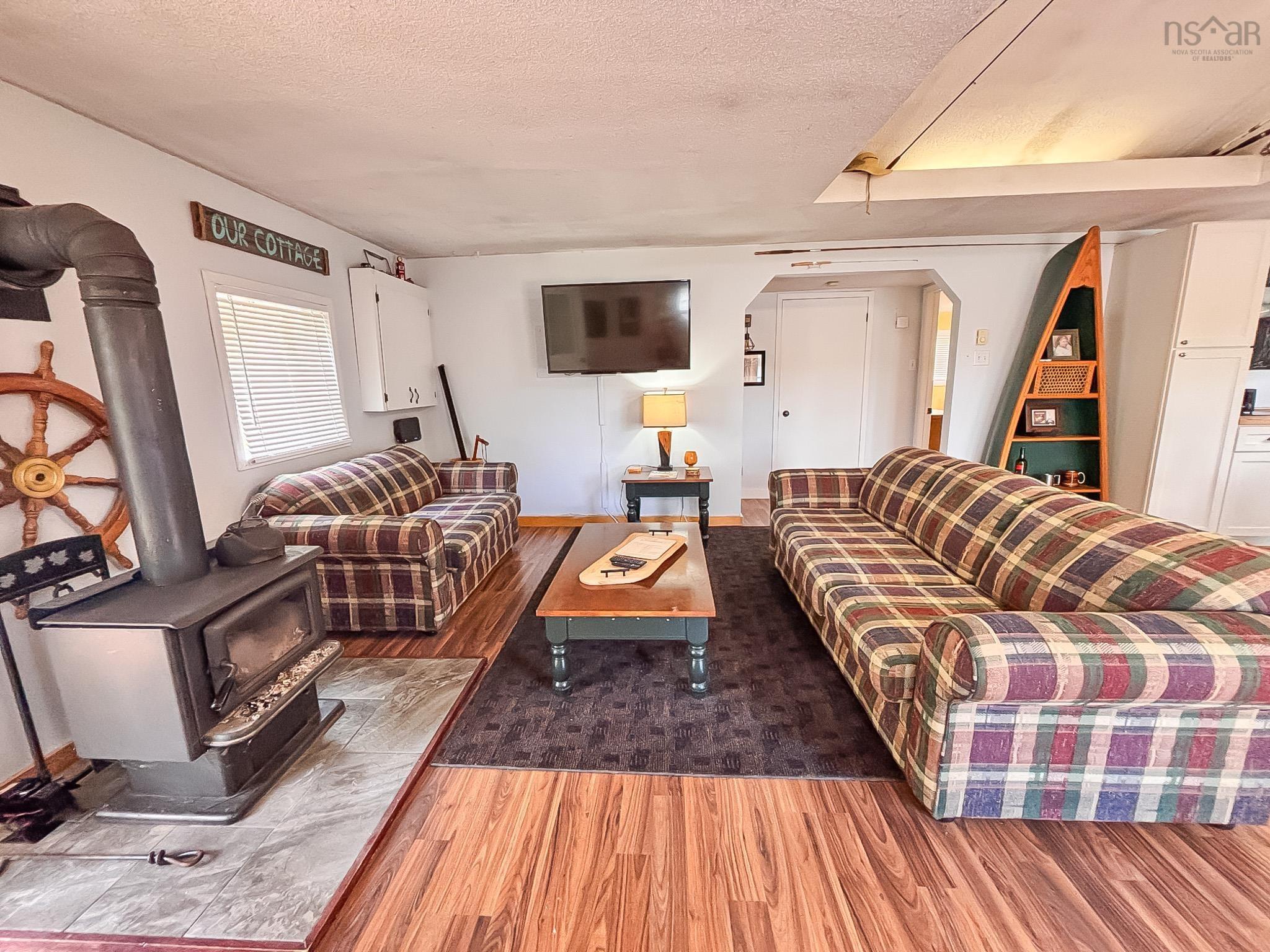 $275,000.00: 31 FLOSSIE Lane, Buckfield