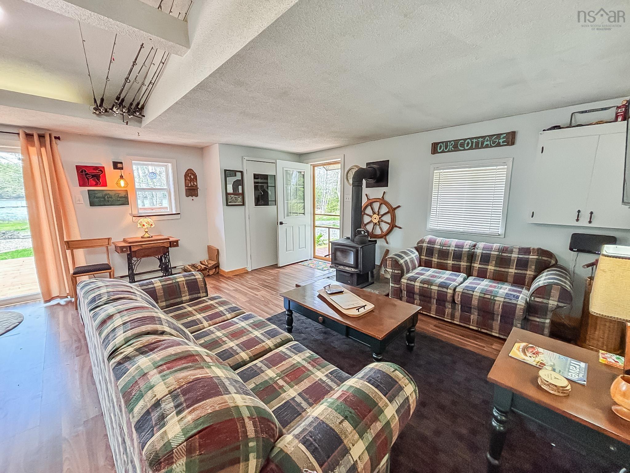 $275,000.00: 31 FLOSSIE Lane, Buckfield
