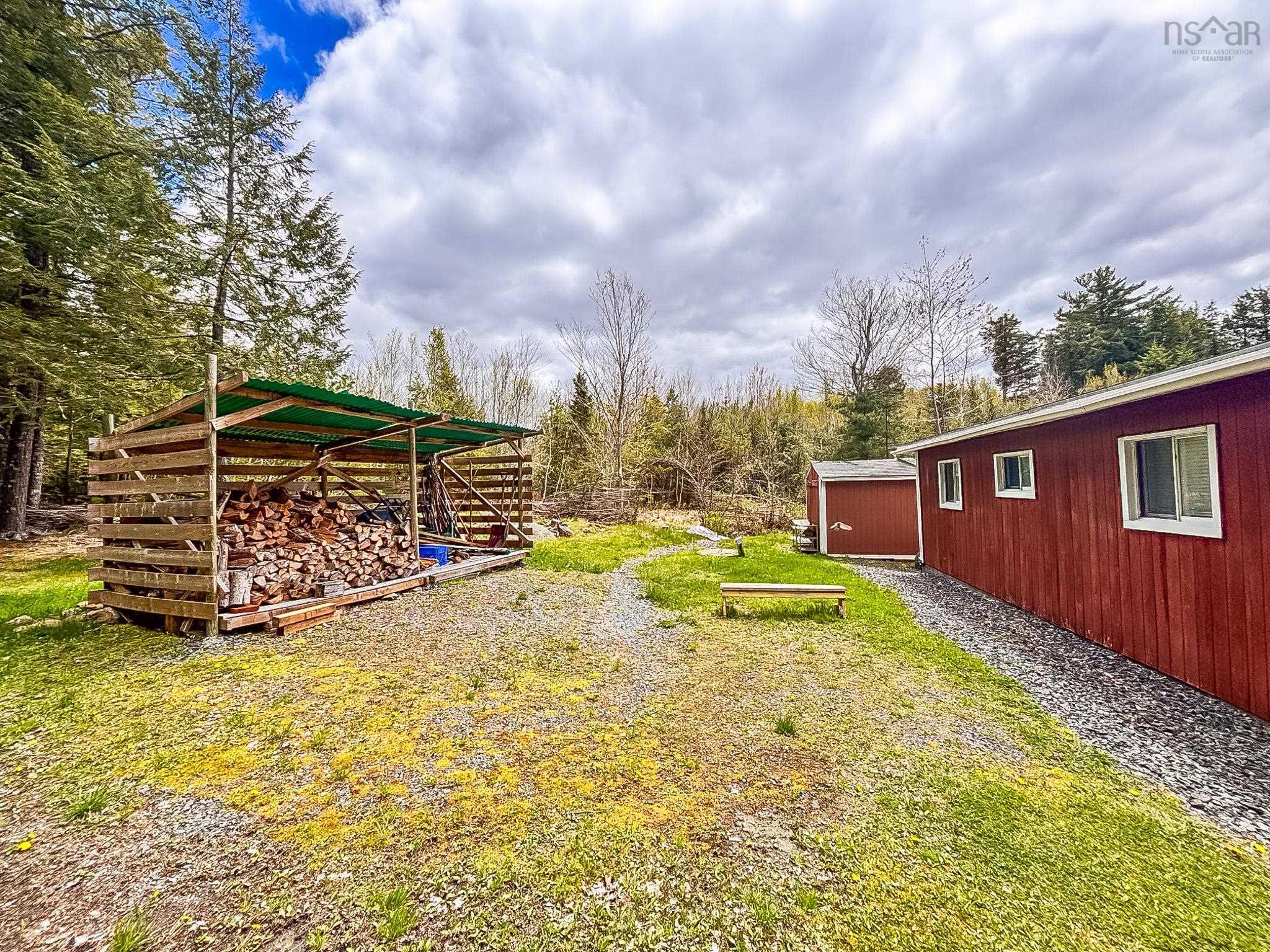 $275,000.00: 31 FLOSSIE Lane, Buckfield