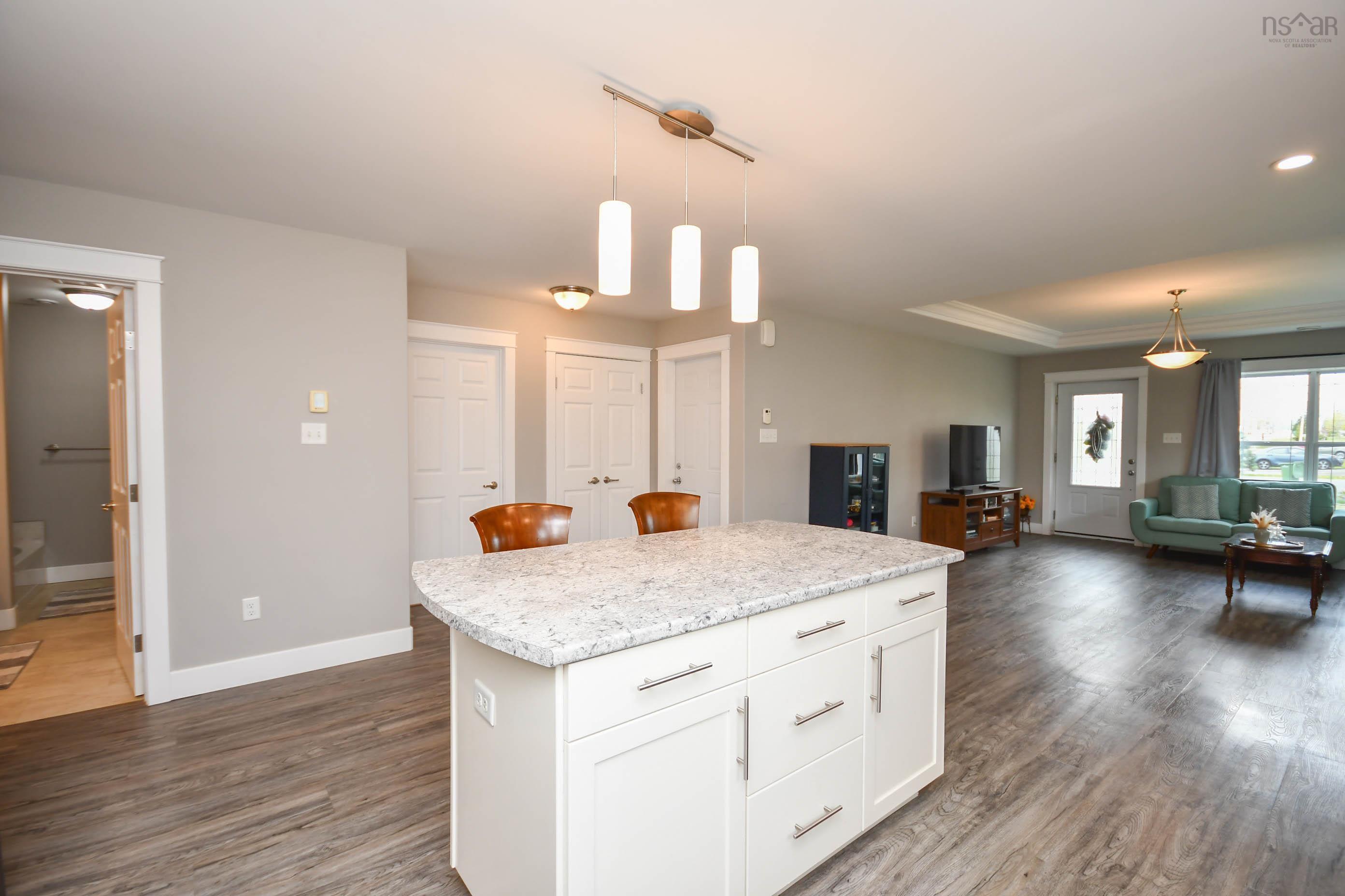 $399,900.00: 36 Nita Drive, Brookside