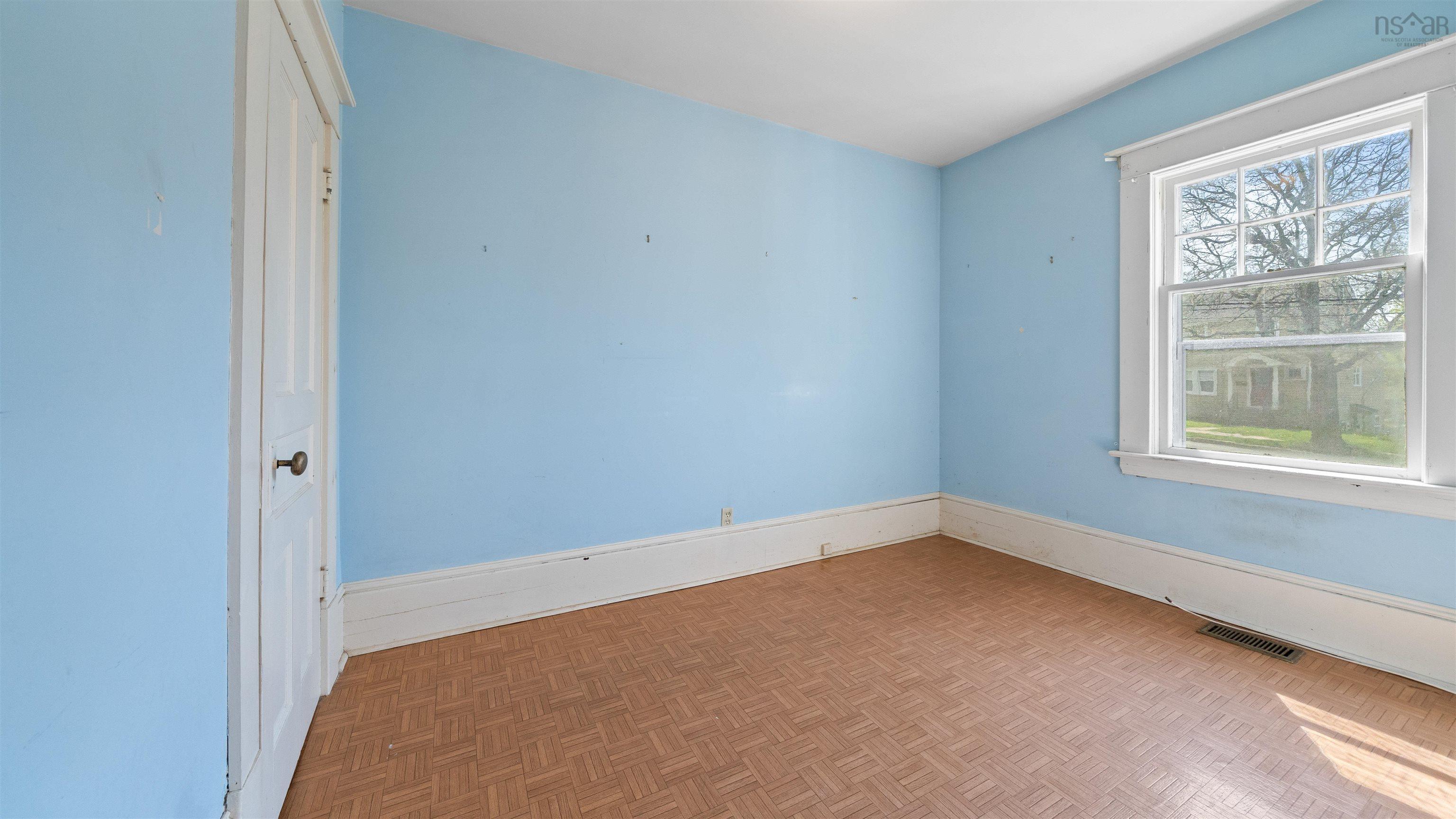 $499,900.00: 6949 Chebucto Road, Halifax