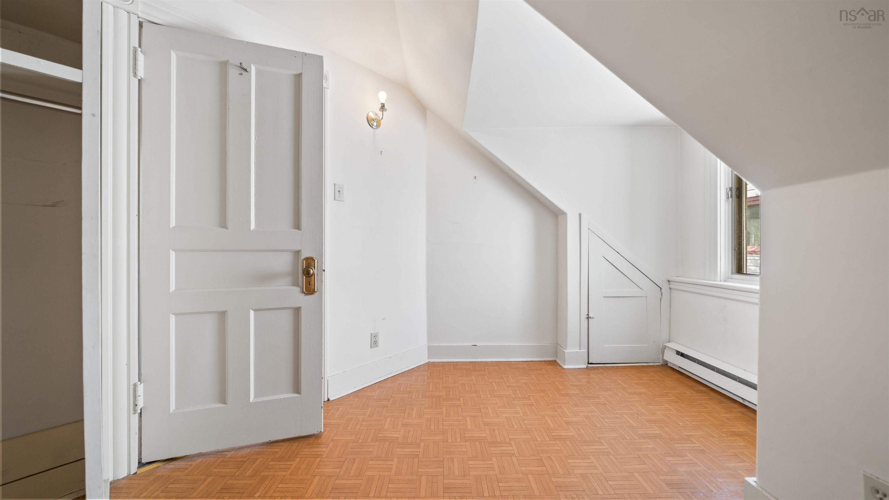 $499,900.00: 6949 Chebucto Road, Halifax