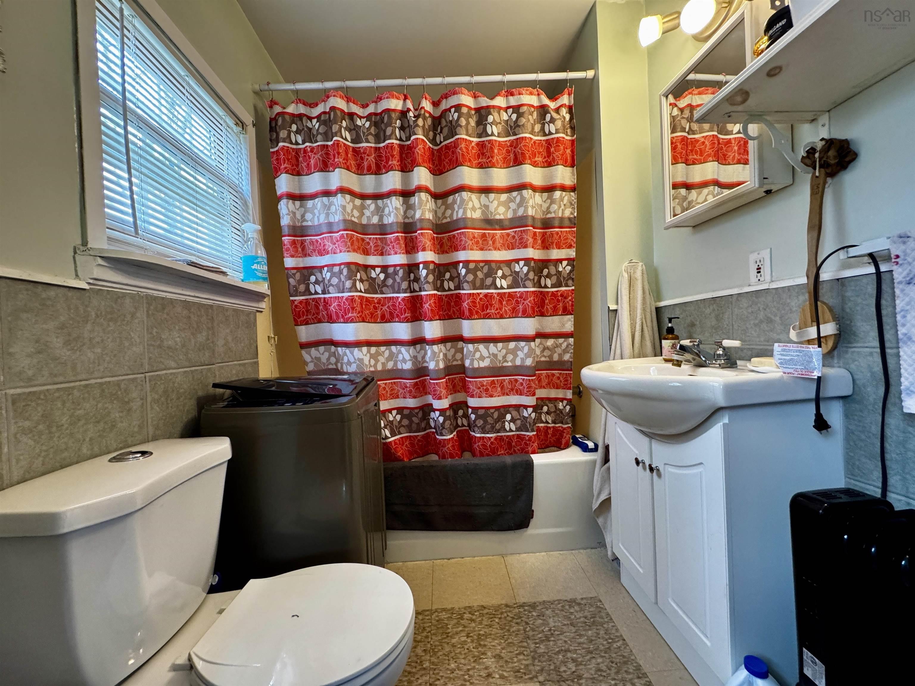 $129,000.00: 1992 Highway 247, L