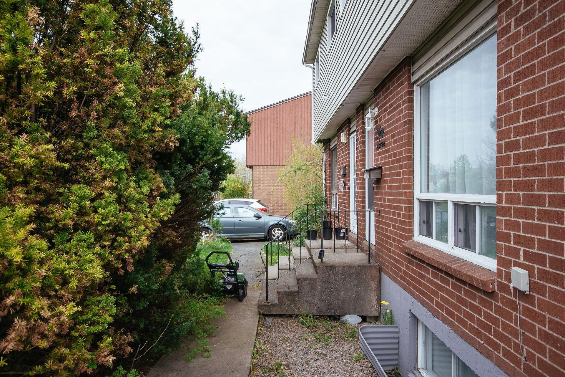 37 Armbro Lane, Cole Harbour, NS (MLS 202611644)