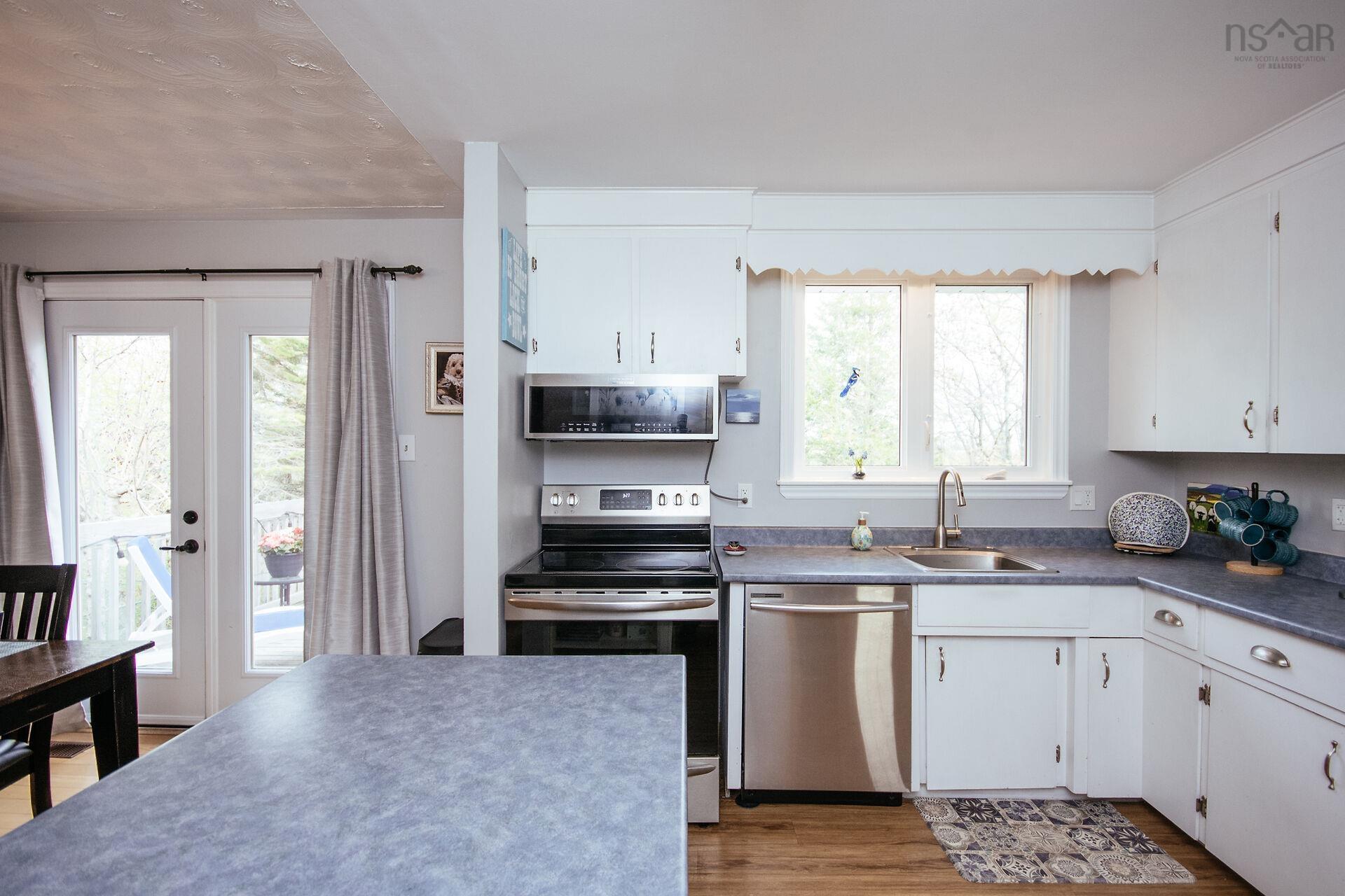 $500,000.00: 79 Lucien Drive, Dartmouth