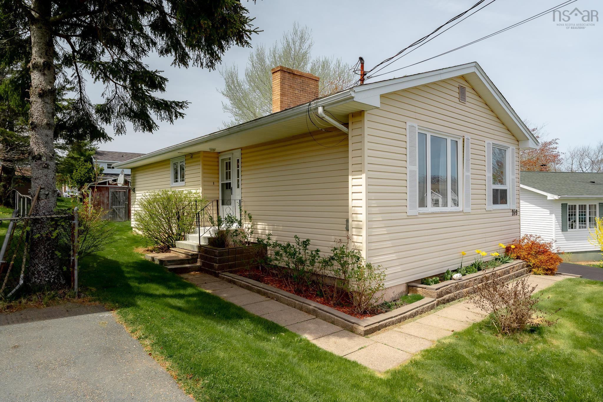 249 Poplar Drive, Dartmouth, NS (MLS® 202611655)