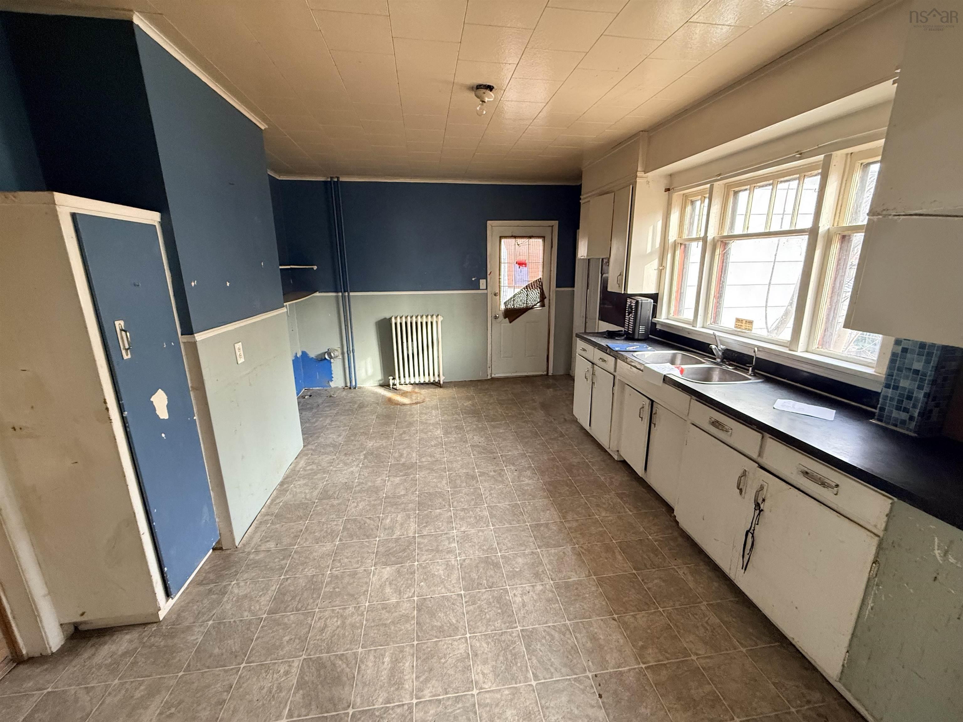 $99,000.00: 25 Queen Street, Sydney Mines