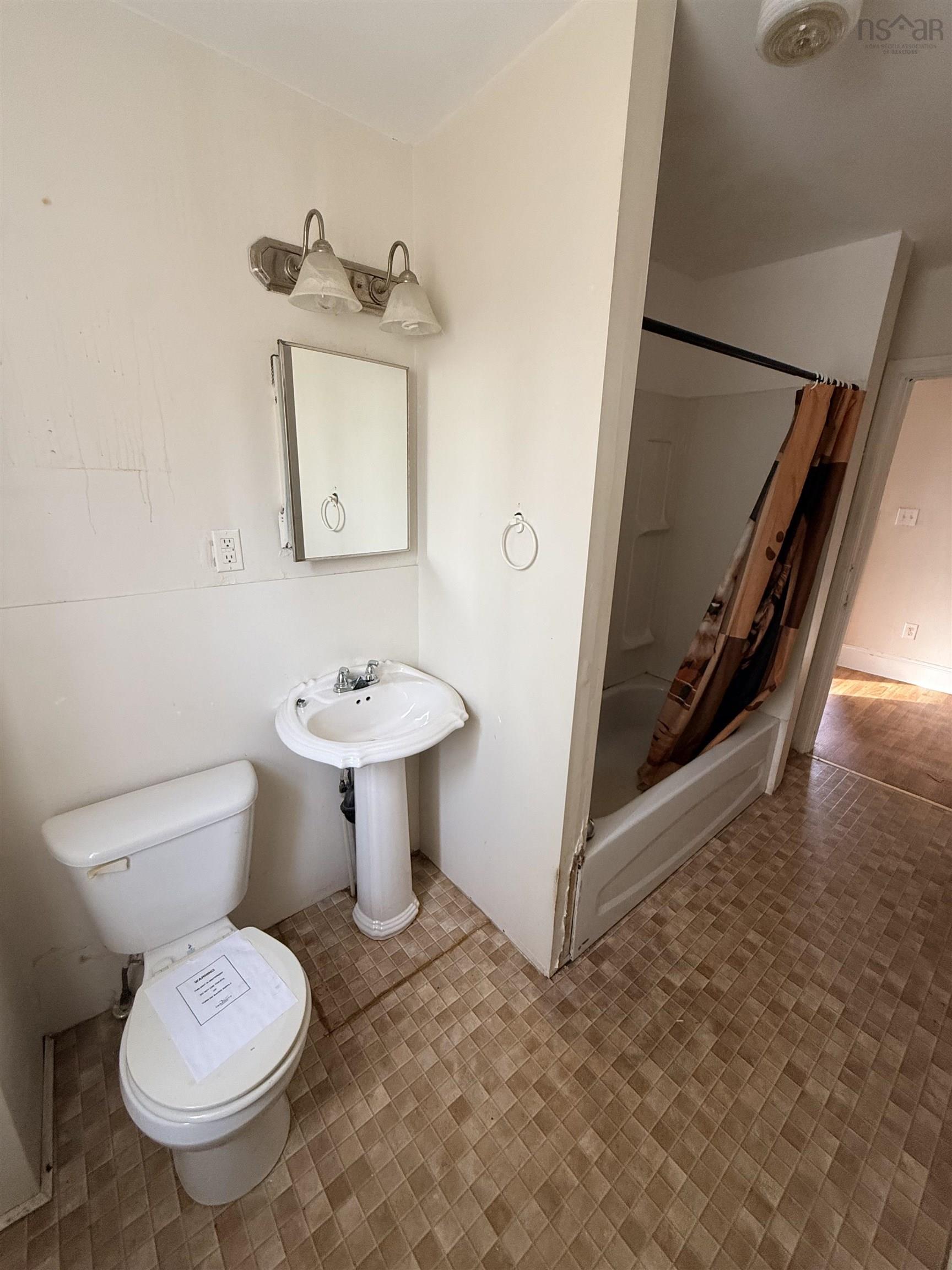 $99,000.00: 25 Queen Street, Sydney Mines