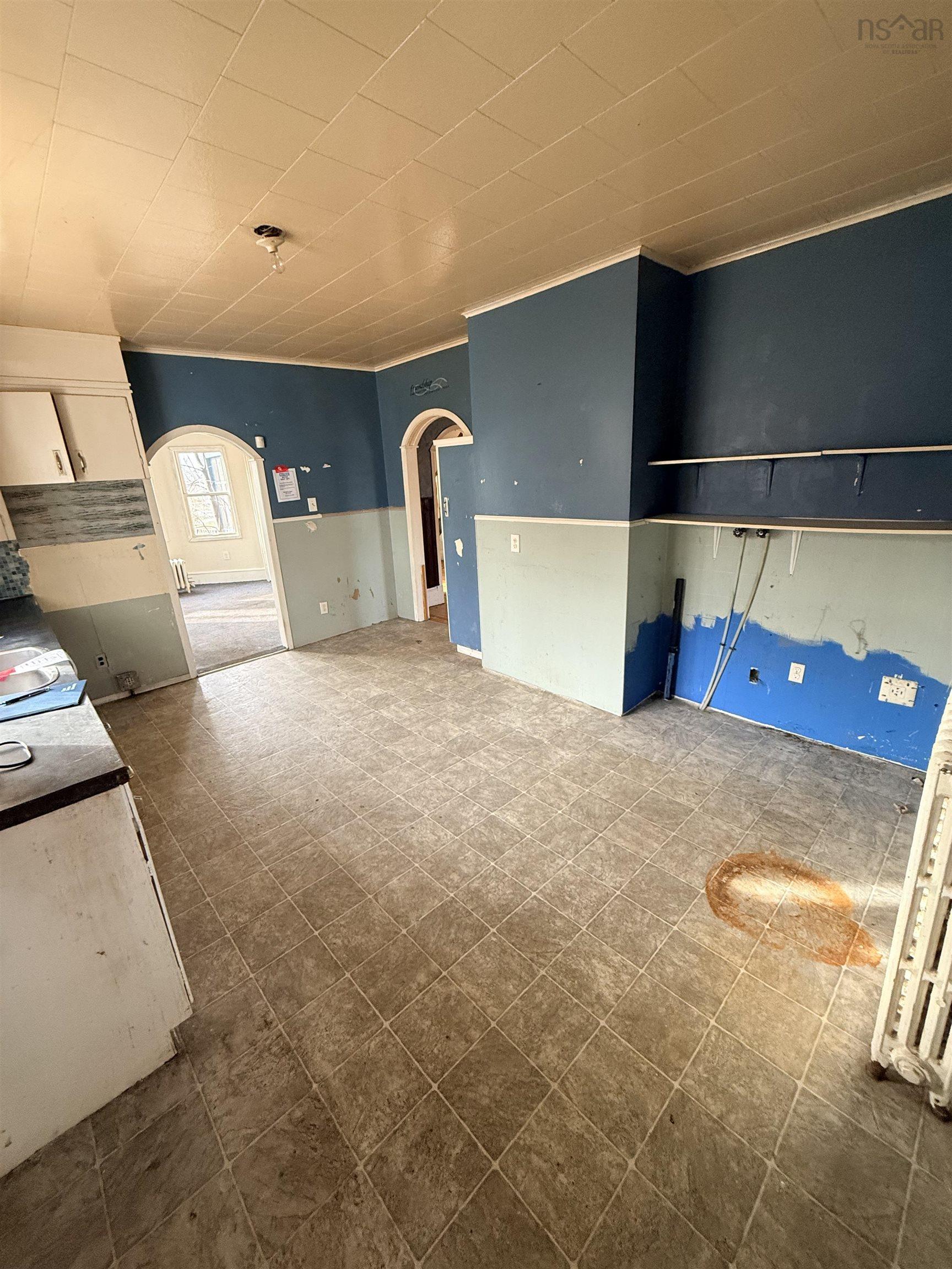 $99,000.00: 25 Queen Street, Sydney Mines