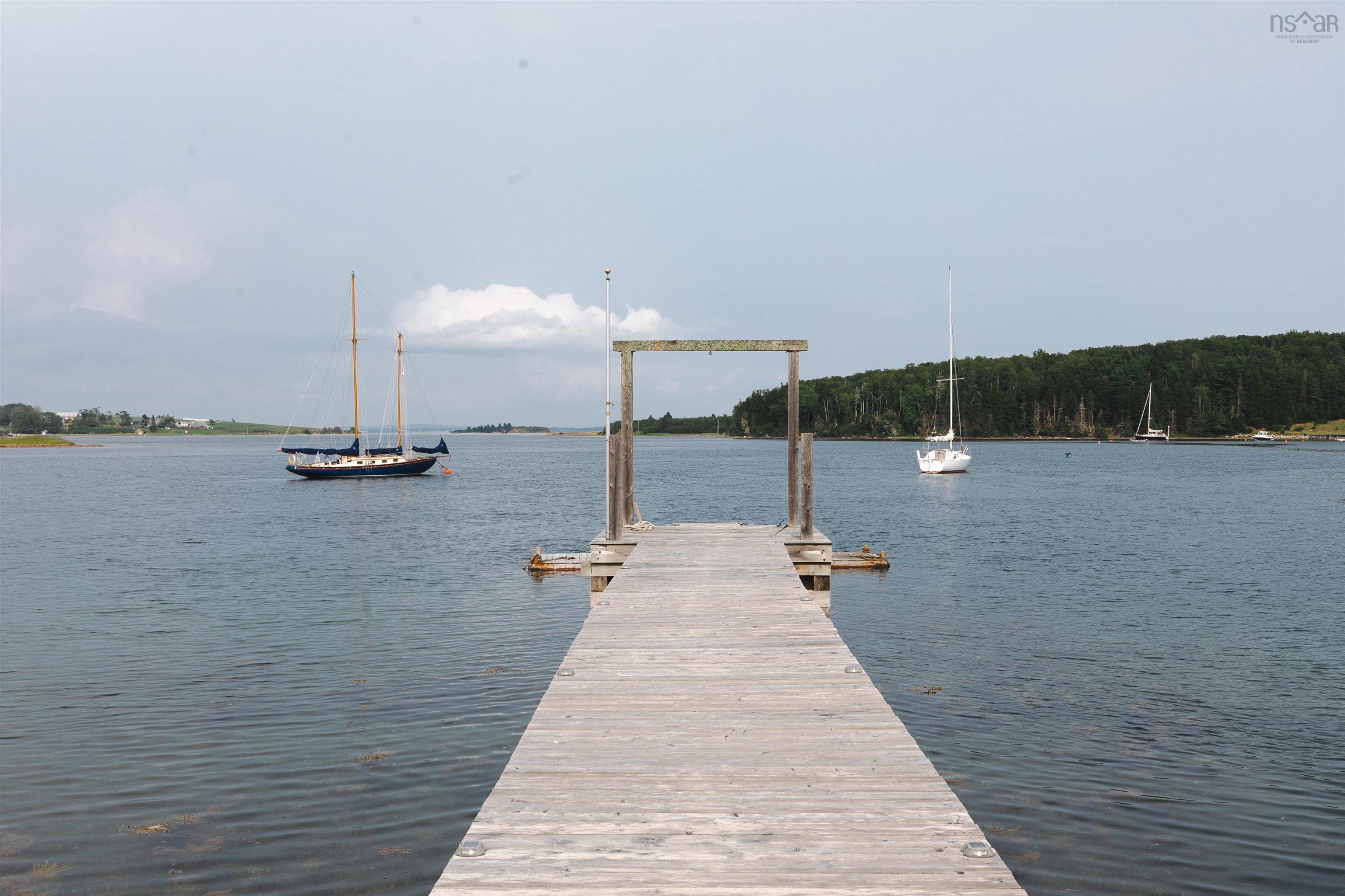 $1,150,000.00: 216 Hebb Point Road, Heckmans Island