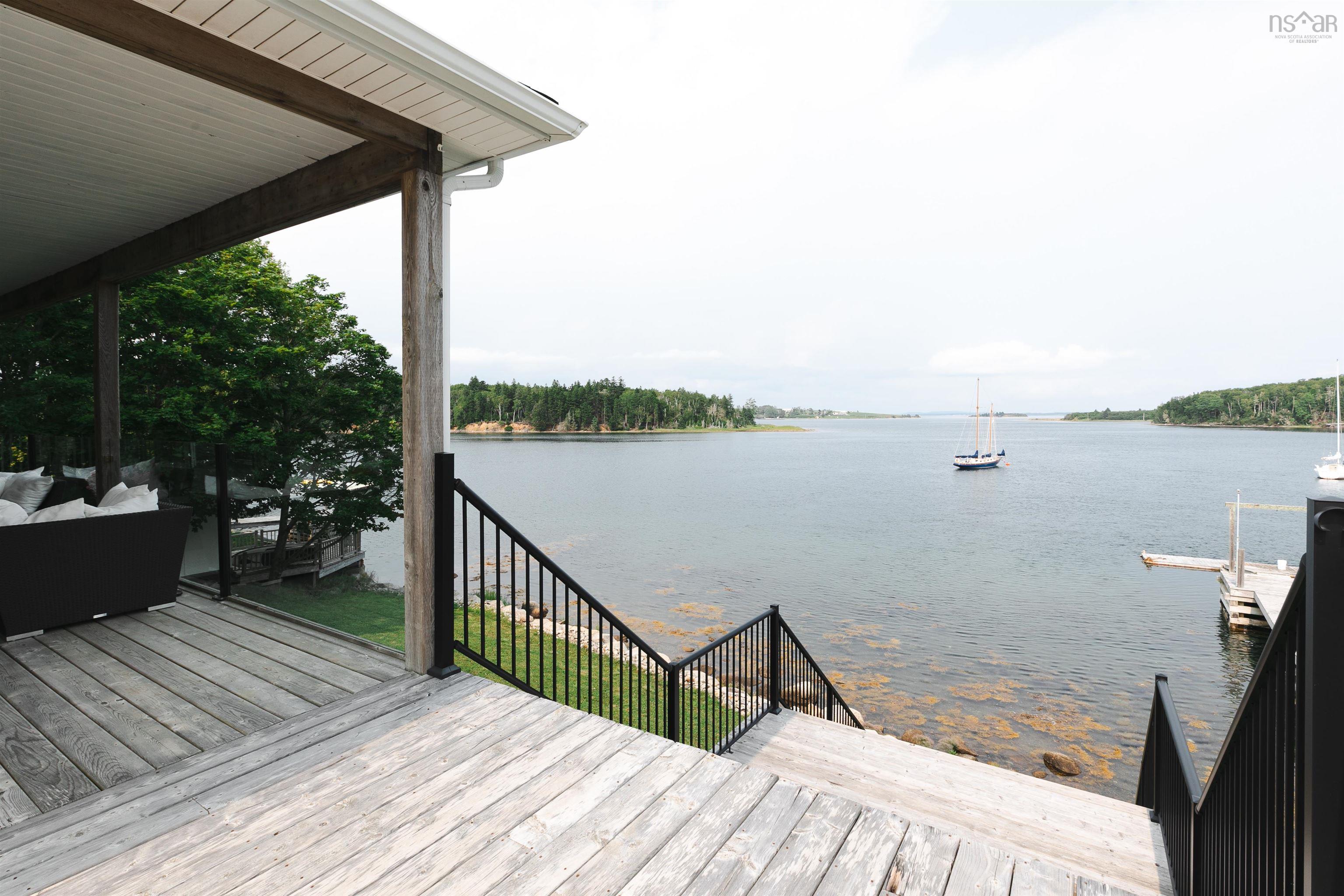 $1,150,000.00: 216 Hebb Point Road, Heckmans Island