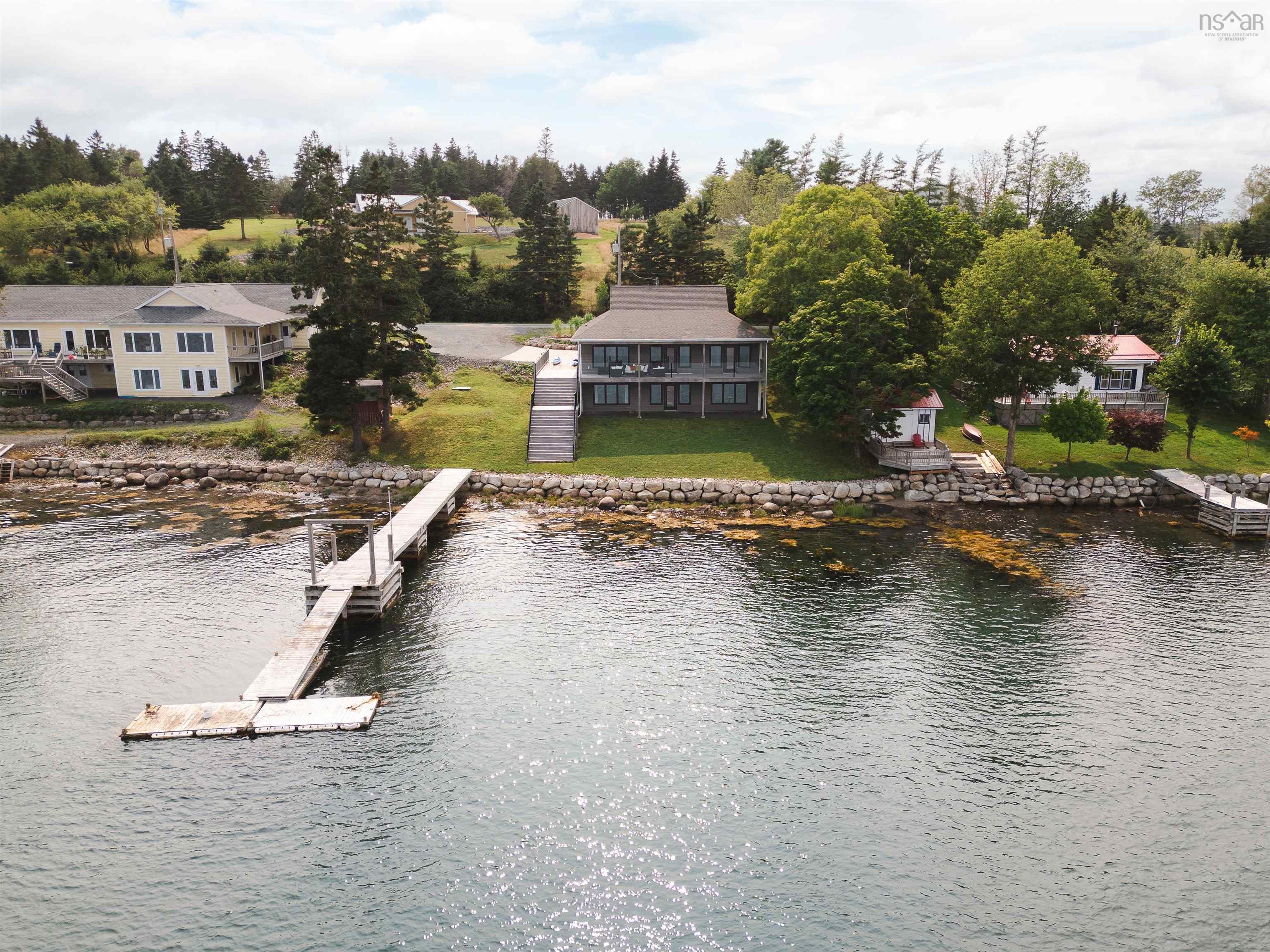 $1,150,000.00: 216 Hebb Point Road, Heckmans Island