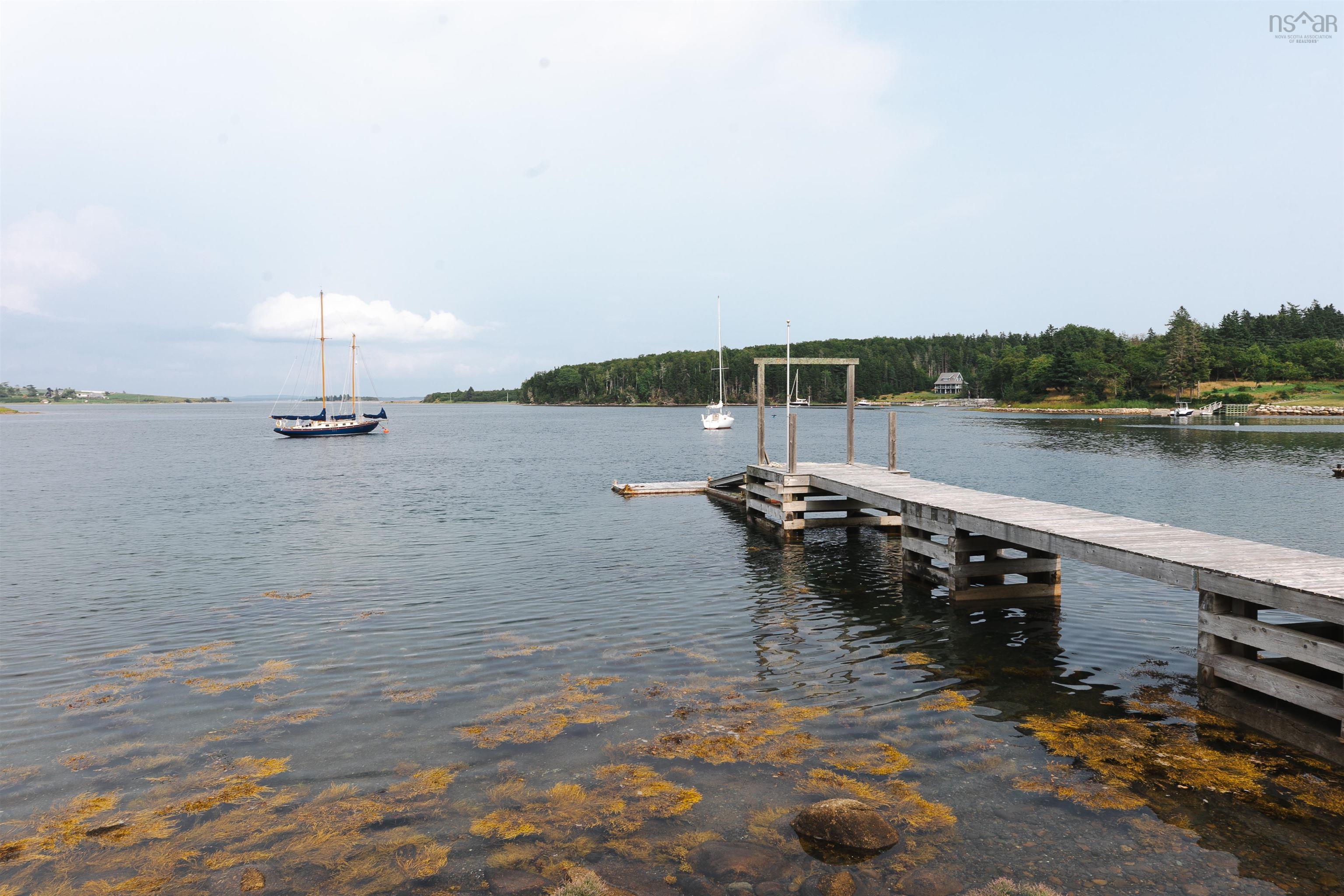 $1,150,000.00: 216 Hebb Point Road, Heckmans Island