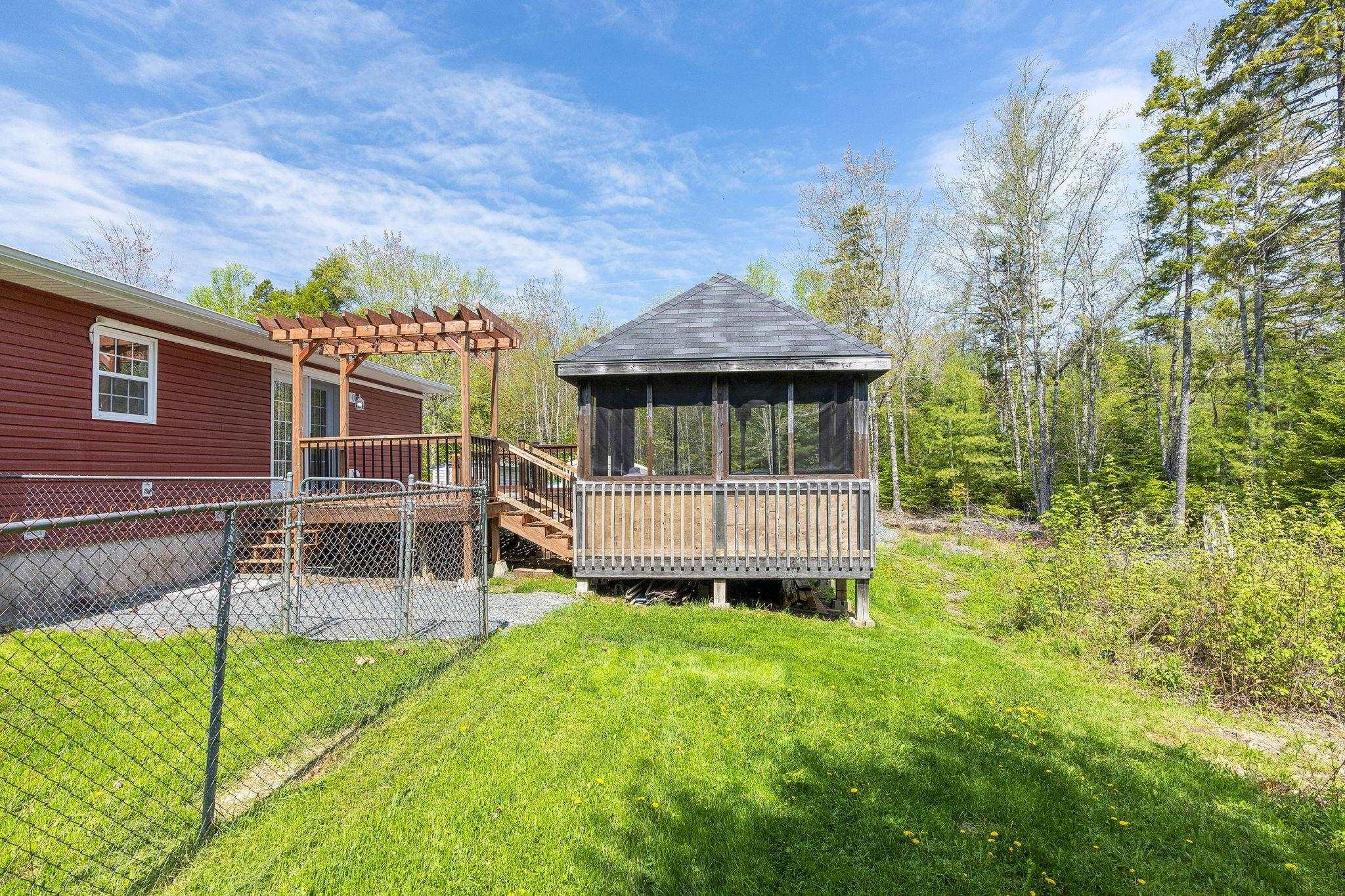 $474,900.00: 5871 Highway 14, Upper Nine Mile River